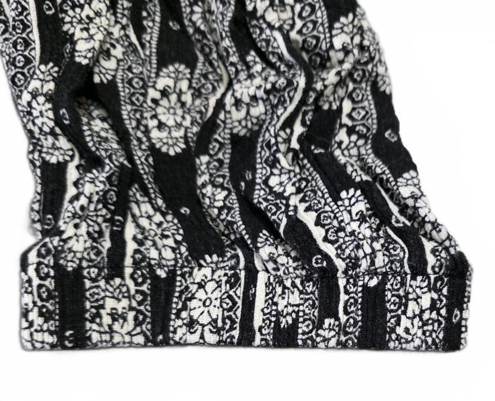 Other Xhilaration Black and White Strapless Damask Jumpsuit Size S Size 28" / US 6 / IT 42 - 5 Thumbnail