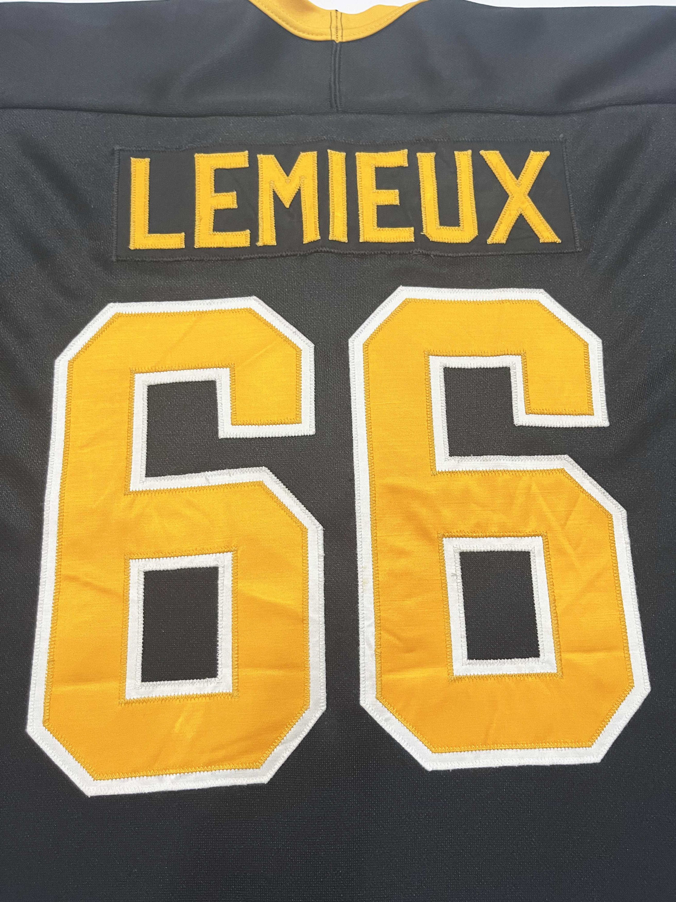 Ccm Vtg CCM Pittsburgh Penguins LEMIEUX #66 NHL Hockey Jersey Size US XL / EU 56 / 4 - 5 Thumbnail