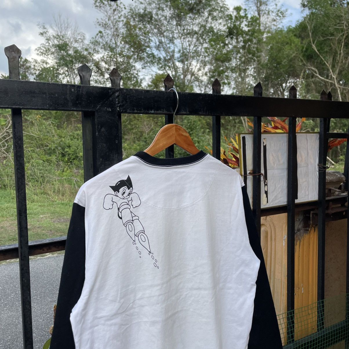 Anime 🔥🇯🇵Vintage Astro Boy Japan Made Big Image Long Sleves Tee Size US M / EU 48-50 / 2 - 3 Thumbnail