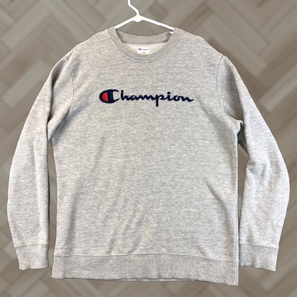 Champion Champion Sweatshirt Men’s Large Crew Neck Gray French Terry Pullover, Champion Brand, Logo, All Seasons, Cotton Blend, Regular Fit Size US L / EU 52-54 / 3 - 1 Thumbnail