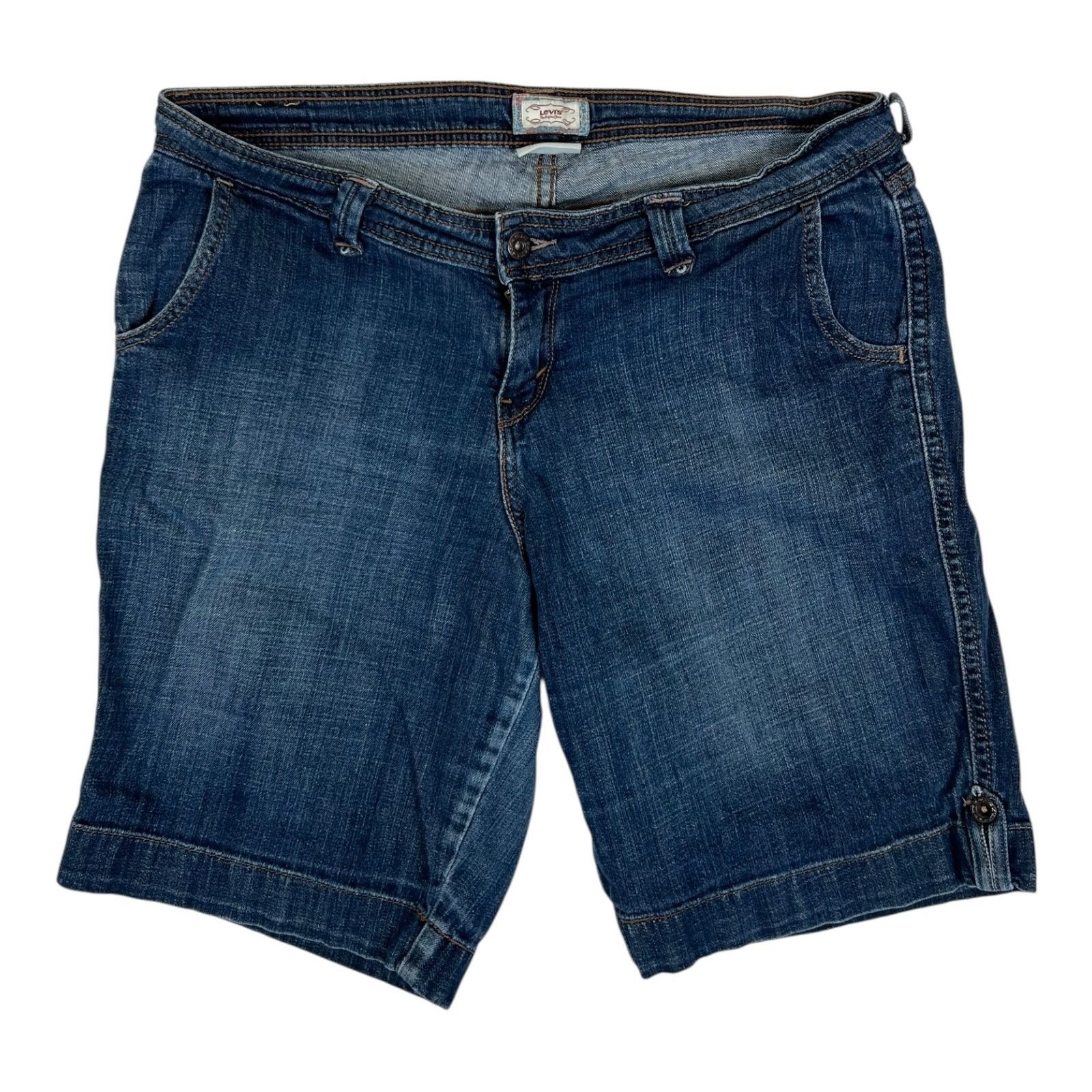 Levi's Levi’s Mid-Rise Bermuda Short Stretch Fabric Denim Women’s Size 38" / US 16 / IT 52 - 1 Thumbnail