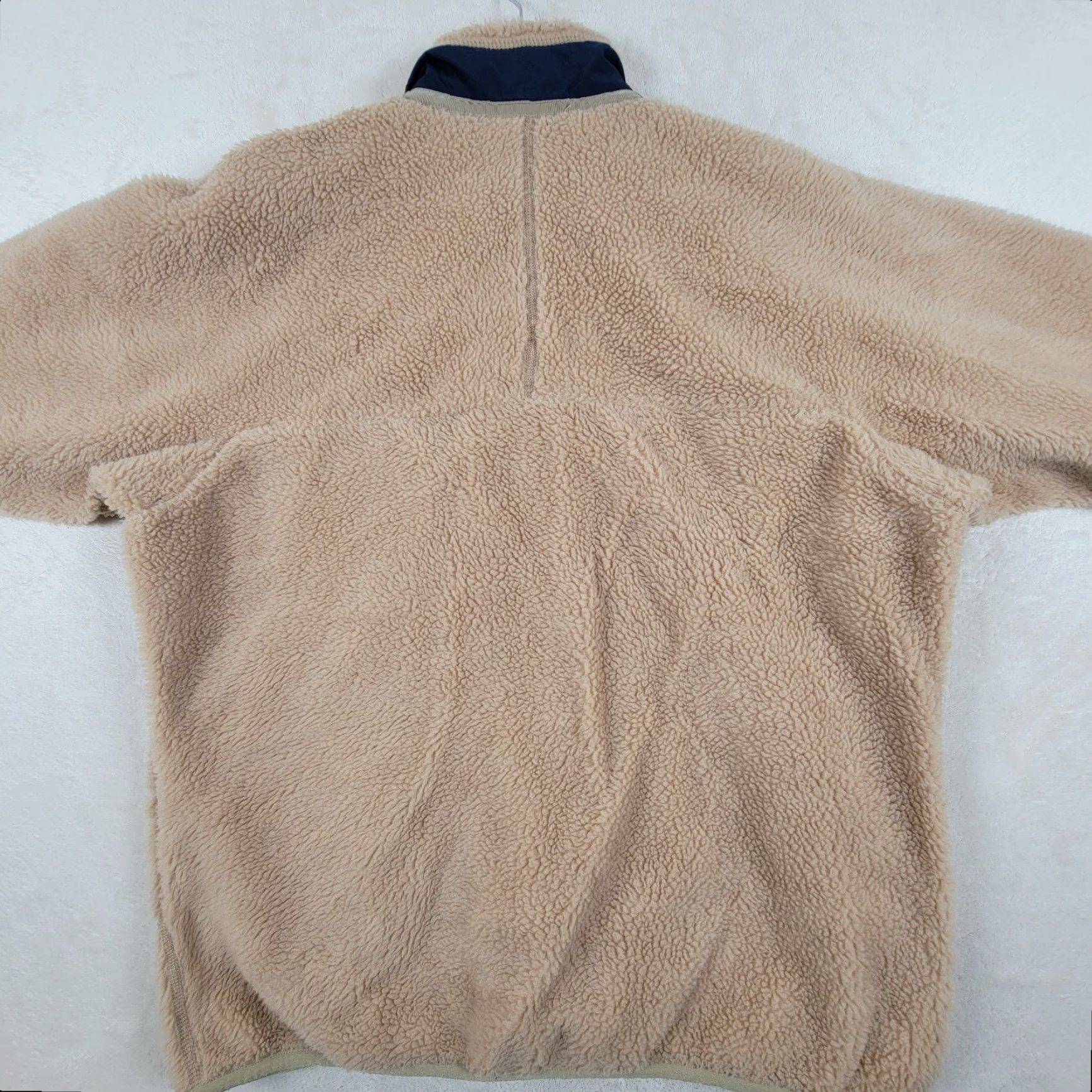Patagonia Patagonia Jacket Mens M Beige Blue Retro X Rare Sherpa Deep Pile Fleece Zip Windbreaker Zip Pockets Logo Casual Travel Outdoor 90s Womens? Size US M / EU 48-50 / 2 - 4 Thumbnail