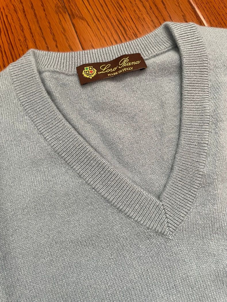 Loro Piana LORO PIANA 100% cashmere v-neck sweater Size US L / EU 52-54 / 3 - 3 Thumbnail