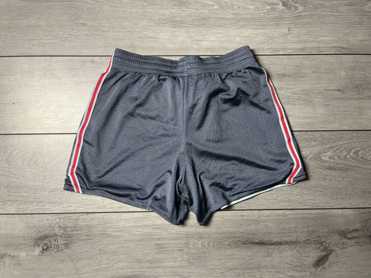 Nike Nike shorts basketball jersey knit size Small Size US 30 / EU 46 - 4 Thumbnail