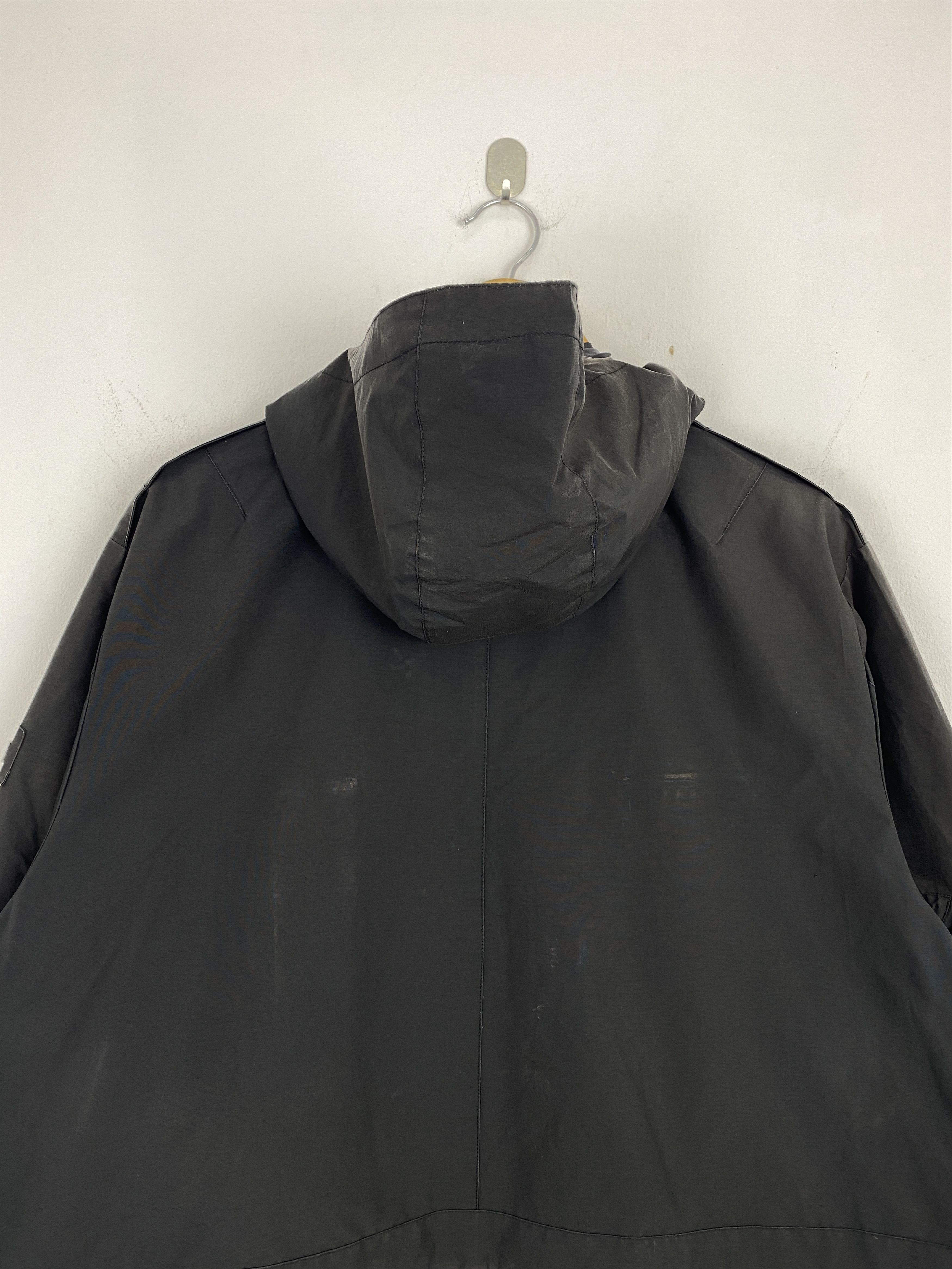 Tommy Hilfiger Vintage Tommy Hilfiger Multi Pocket Zipper Jacket J1953 Size US M / EU 48-50 / 2 - 4 Thumbnail