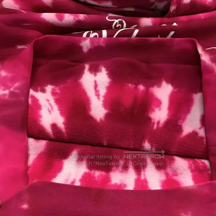 Balenciaga Balenciaga Valentine's Tie. Size US M / EU 48-50 / 2 - 7 Thumbnail