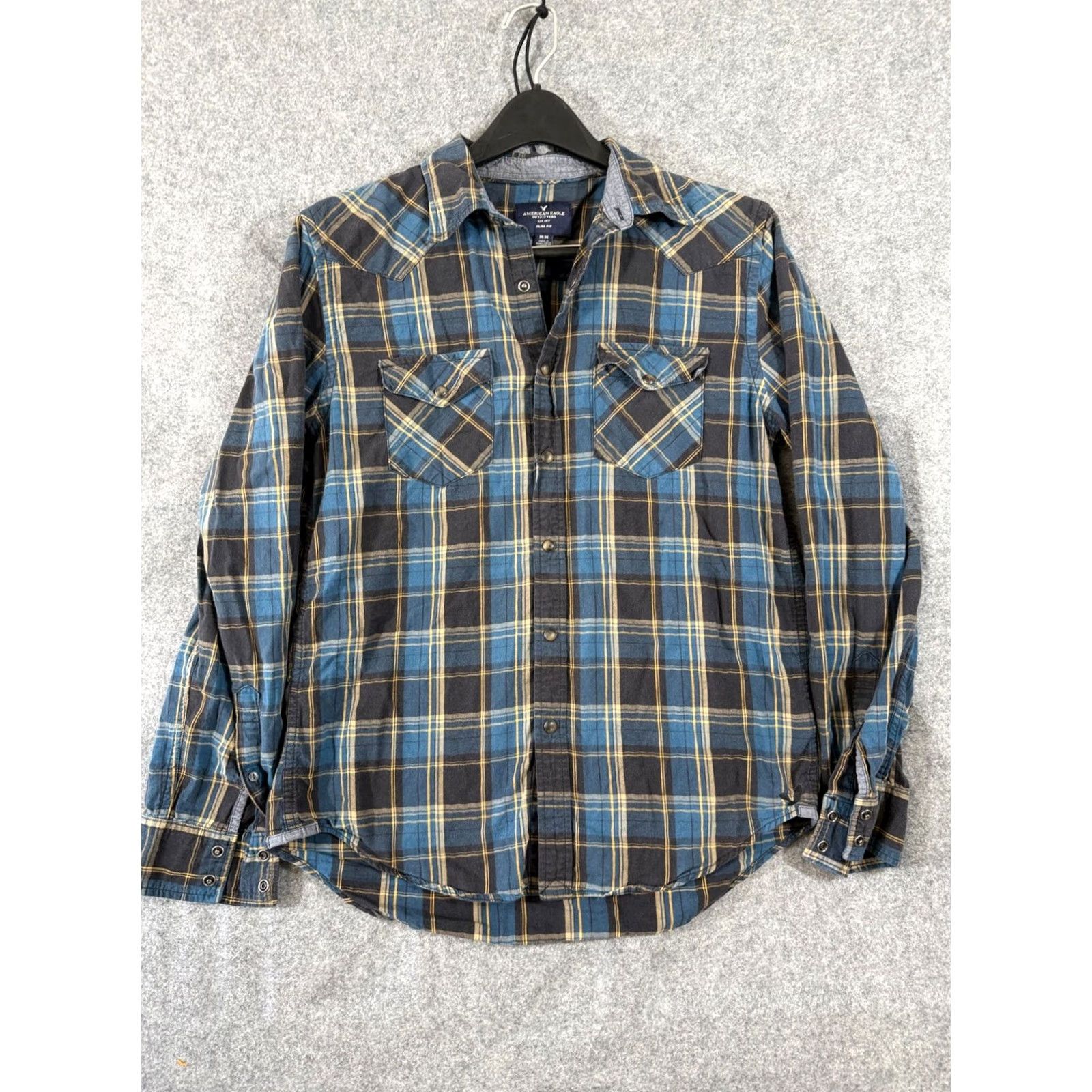 American Eagle Outfitters VINTAGE? No. American Eagle Outfitters Western Shirt Mens M Blue Plaid Slim Fit Pearl Snap Shirt Mens M Blue Plaid Slim Fit Pearl Snap Size US M / EU 48-50 / 2 - 3 Thumbnail