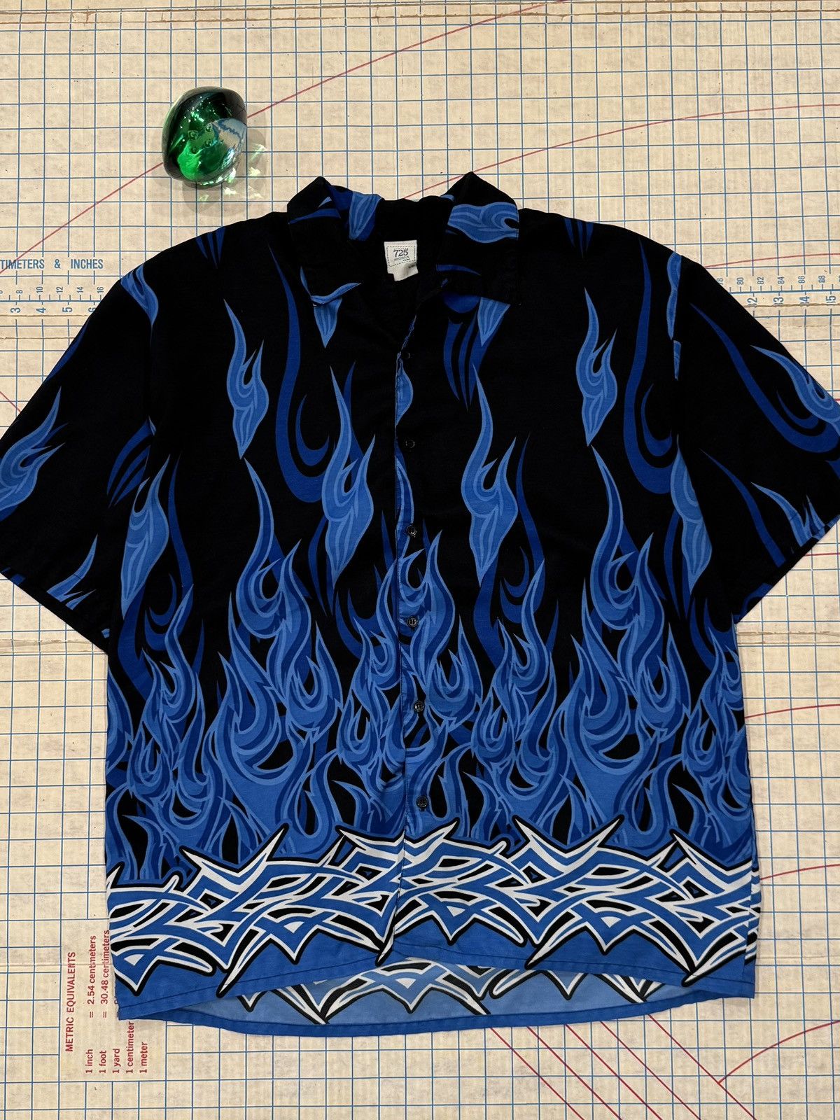 Vintage Vintage 725 Originals Blue Flame Short Sleeve Button Up Larg Size US L / EU 52-54 / 3 - 2 Thumbnail