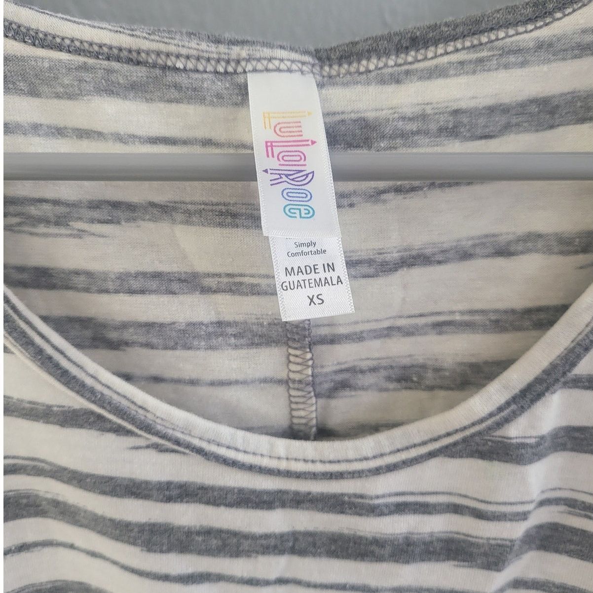 Other LuLaRoe White with Gray Stripes Perfect T - XS Size XS / US 0-2 / IT 36-38 - 3 Thumbnail