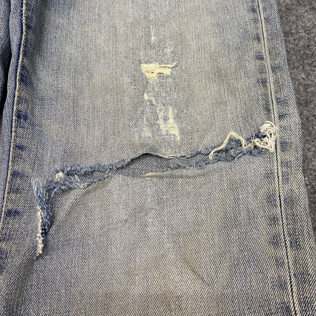 Japanese Brand Vintage Uniqlo Distressed Denim Kurt Cobain Style Size US 32 / EU 48 - 11 Thumbnail
