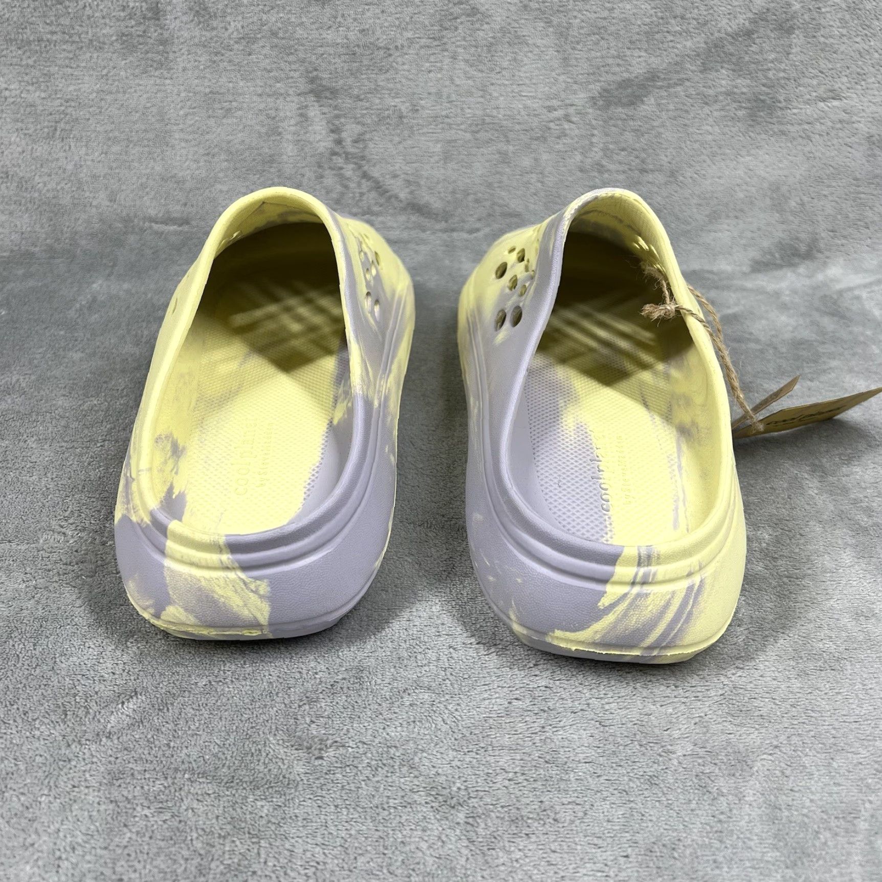Steve Madden VINTAGE Steve Madden Womens Clogs Size 10 Cool Planet Algae Foam Earth Yellow Gray Slide Womens 10 Steve Madden Leather not required? Size US 10 / IT 40 - 3 Thumbnail