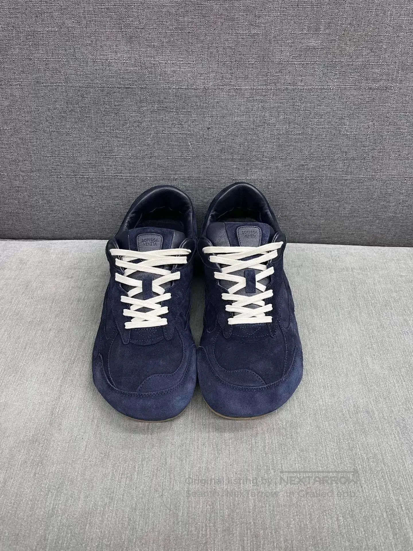 Bottega Veneta Blue Low-Top Sneakers Size 10. Size US 10 / EU 43 - 2 Thumbnail