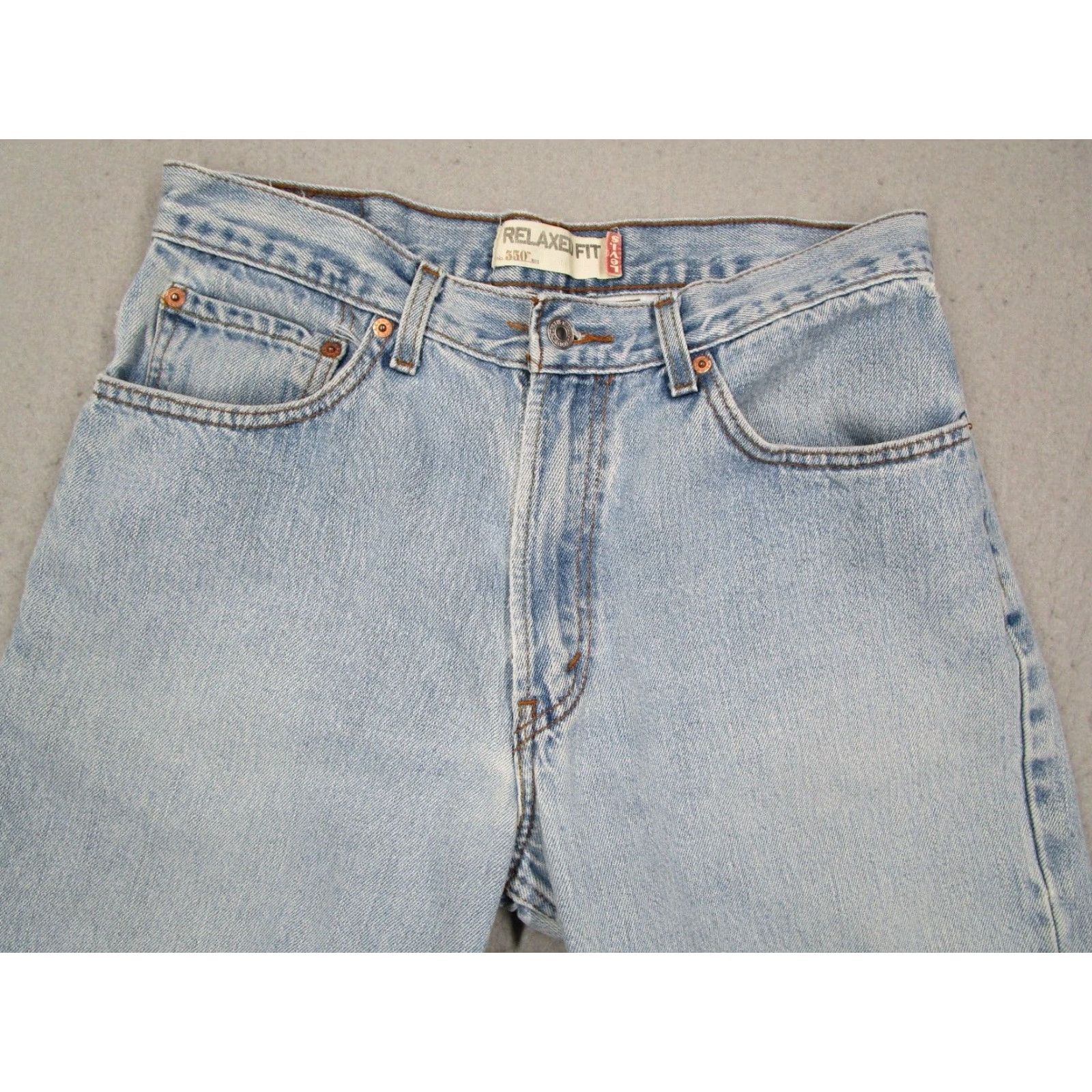Levi's Levis Jeans Mens 34 Blue 550 Relaxed Medium Wash Denim Made in Mexico 34x29* Size US 34 / EU 50 - 2 Thumbnail