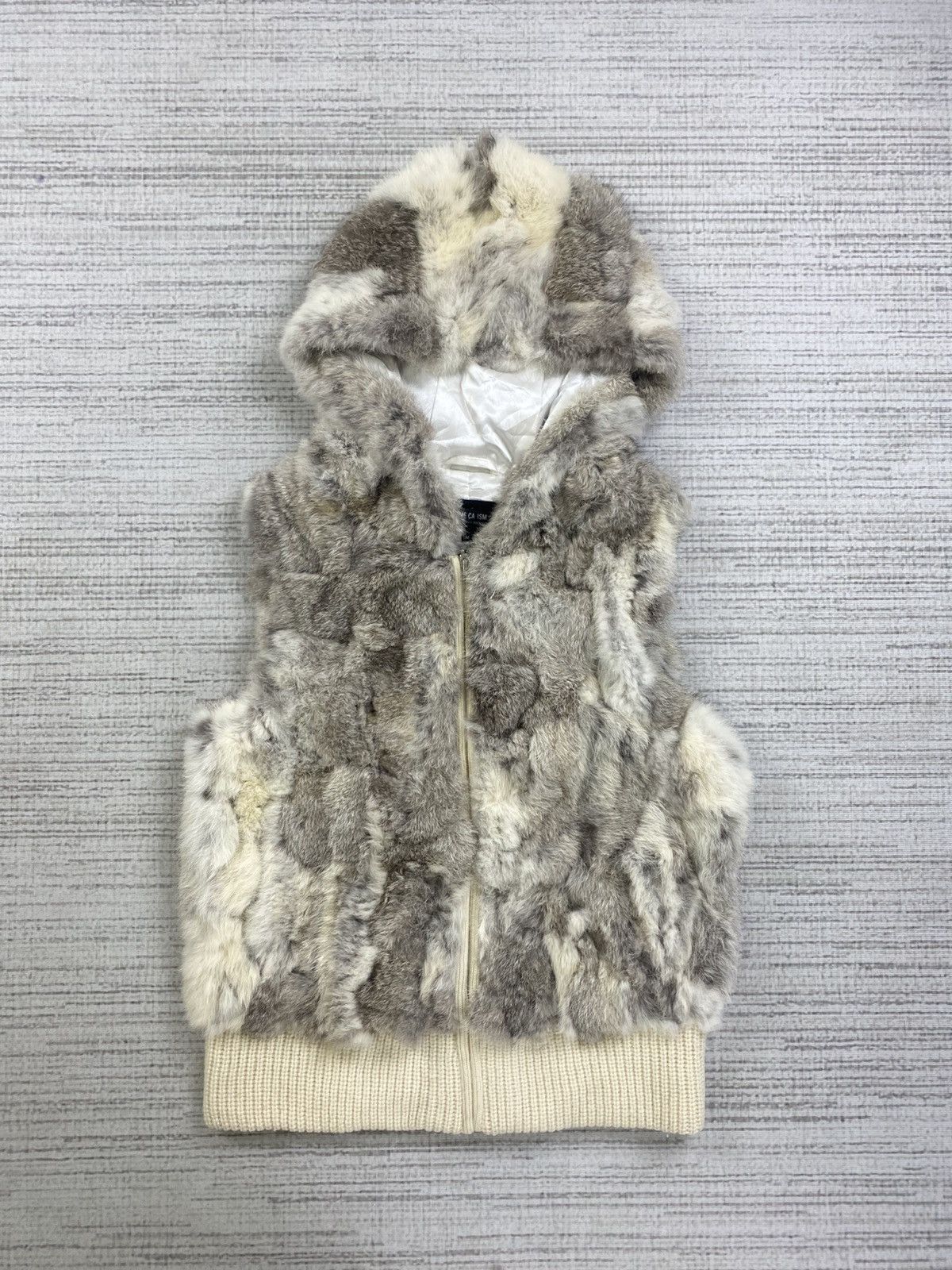 Comme Ca Ism Vintage Comme Ca Ism Japan Rabbit Fur Hoodie Vest Size US S / EU 44-46 / 1 - 1 Thumbnail