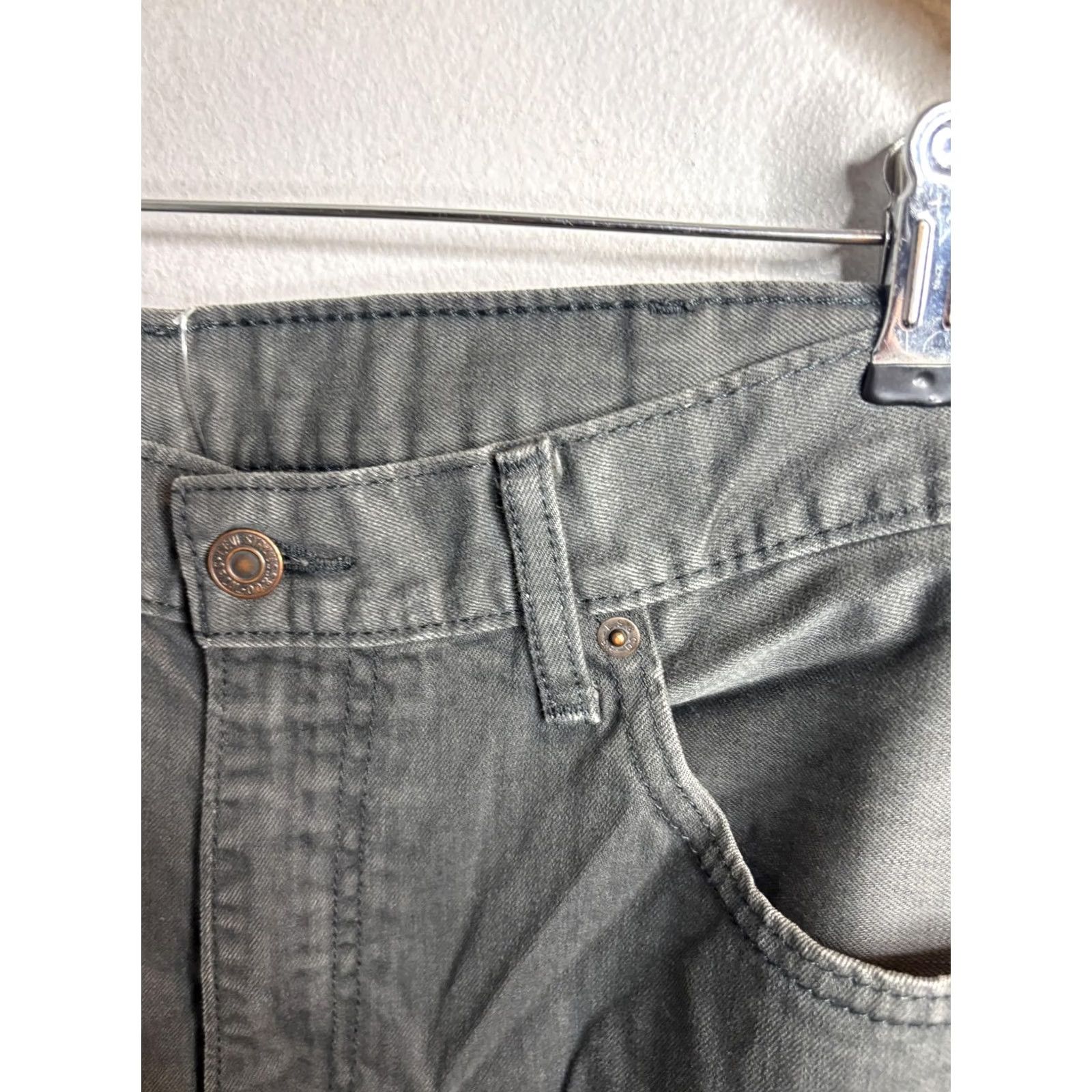 Levi's Levi's 505 Jeans Mens 38x32 Gray High Rise Straight Leg Denim Classic White Tab Size US 38 / EU 54 - 6 Thumbnail