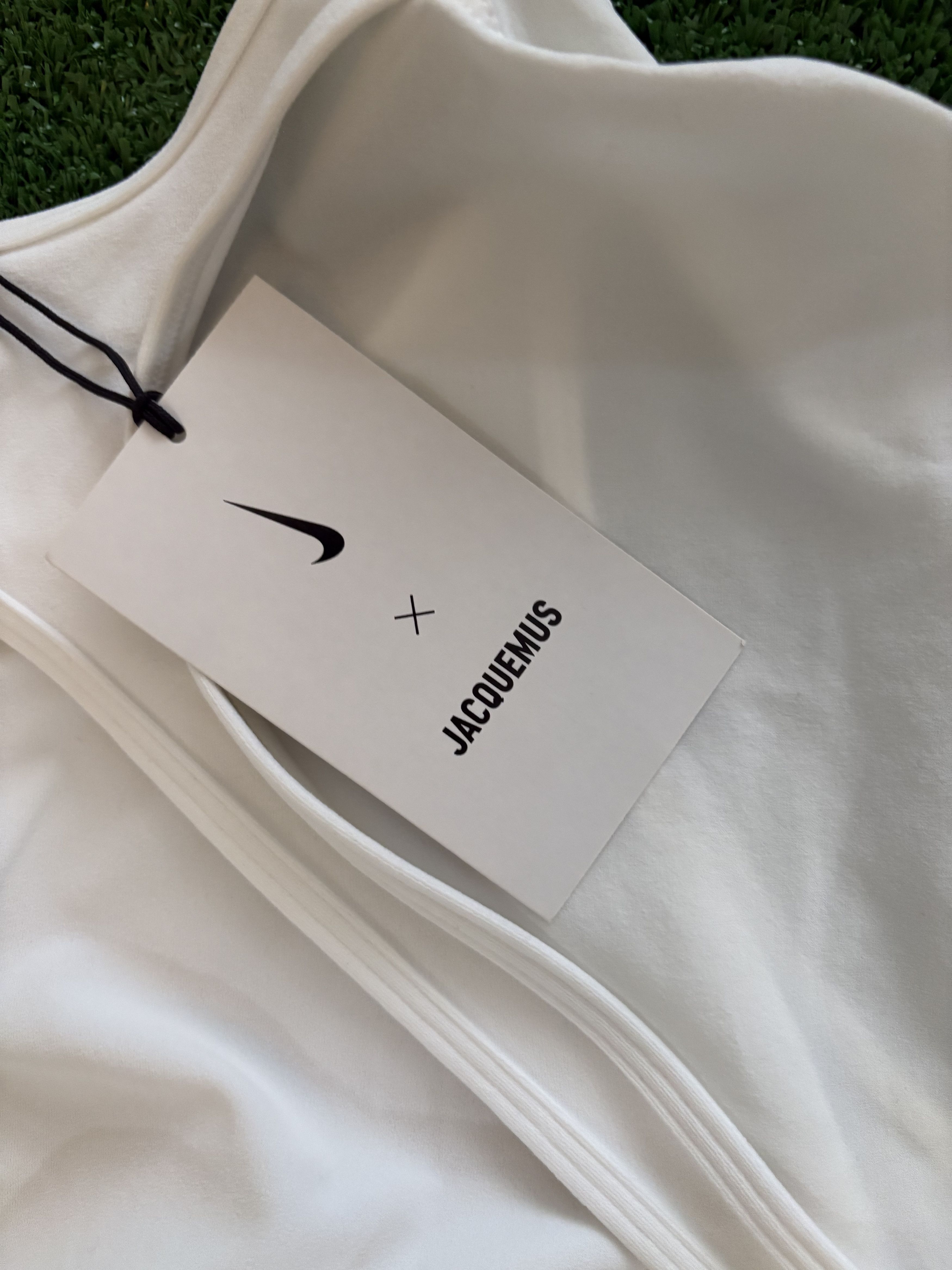 Jacquemus × Nike Jacquemus x Nike "La Robe" Size S / US 4 / IT 40 - 6 Thumbnail
