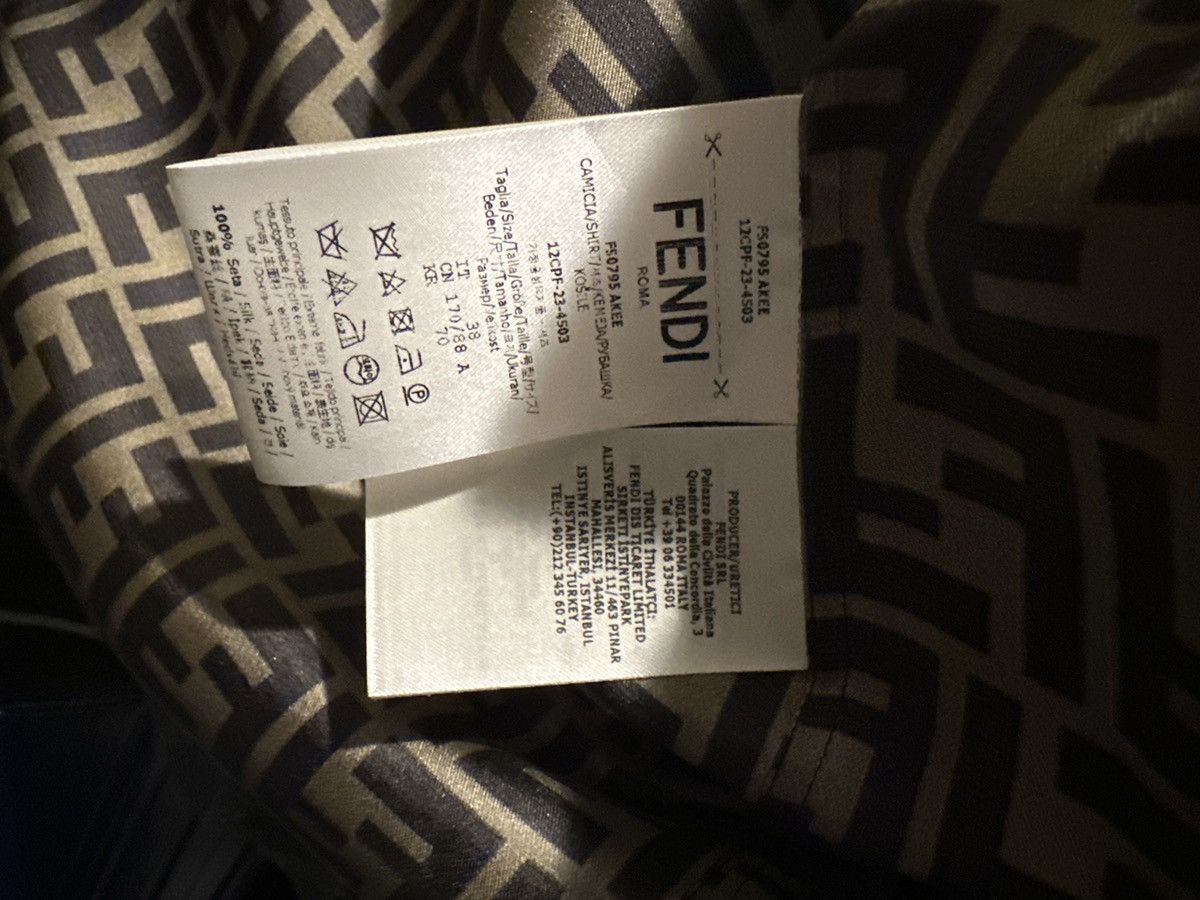 Fendi Fendi oversized shirt Size US S / EU 44-46 / 1 - 3 Thumbnail