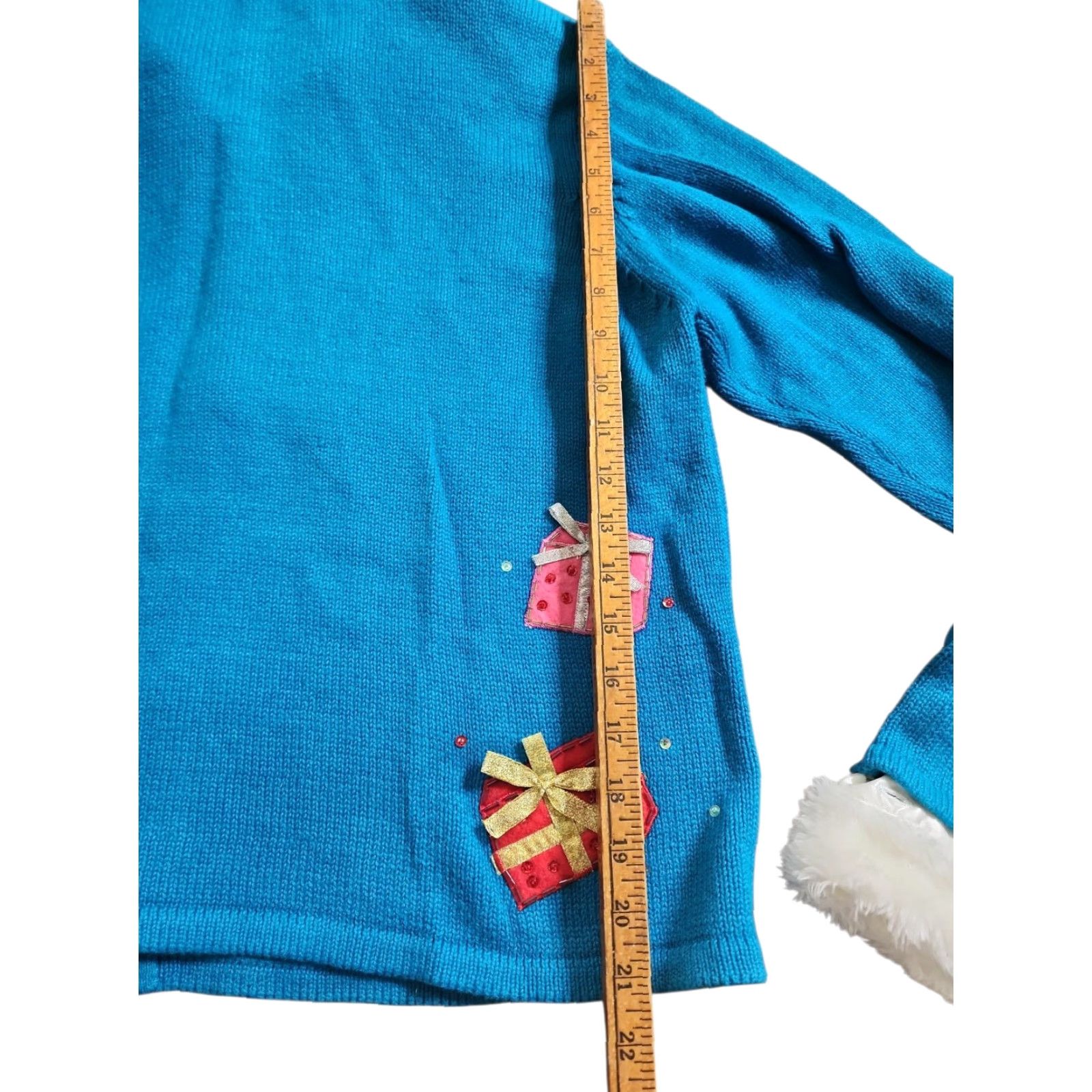 Vintage VINTAGE Tiara International Womens Christmas Cardigan Sweater L Blue Embroidered Christmas Tree Gifts Full Zip V-Neck Knit Holiday Size L / US 10 / IT 46 - 2 Thumbnail