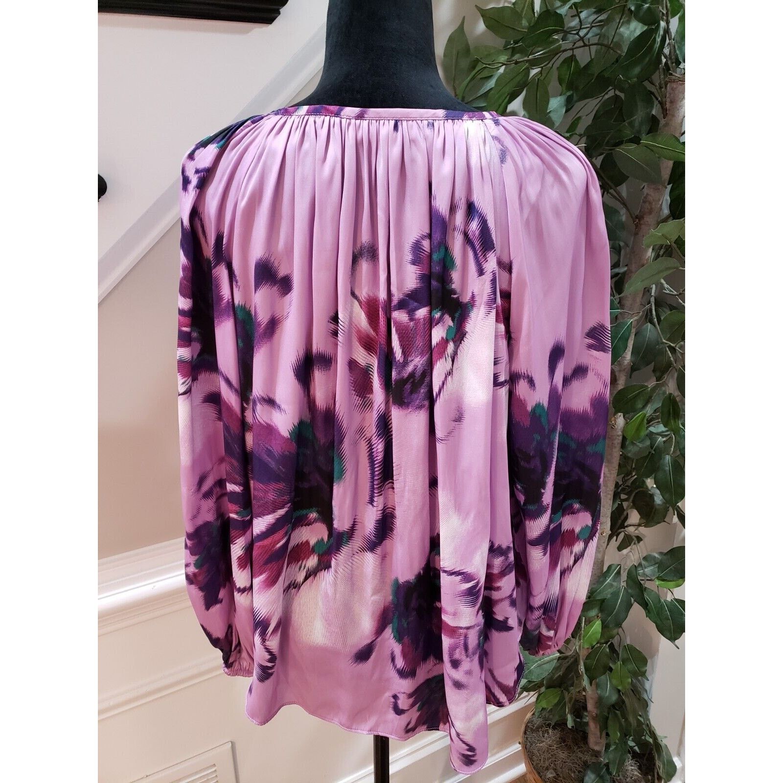 Jennifer Lopez Jennifer Lopez Round Neck Long Sleeve Top Blouse Size M Size M / US 6-8 / IT 42-44 - 6 Thumbnail