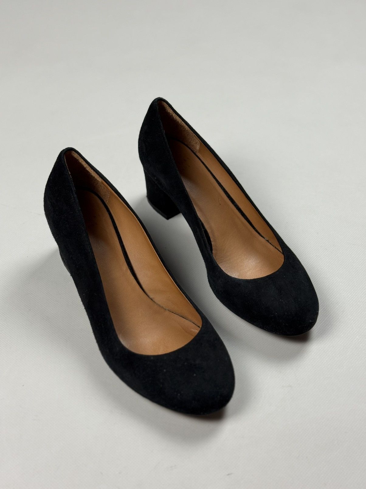 Sezane Les Souliers Sezane Ladies Suede Pump Block Heels Shoes Size US 7 / IT 37 - 1 Thumbnail
