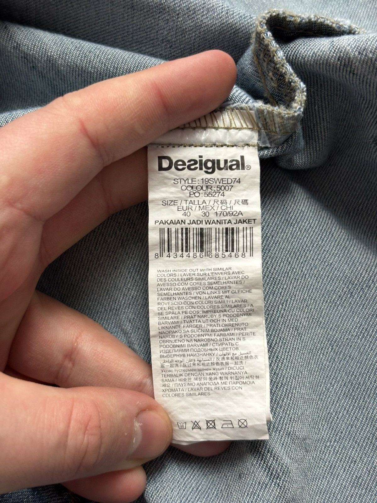 Desigual DESIGUAL DISNEY MICKEY MOUSE Denim Jacket Distressed Size M / US 6-8 / IT 42-44 - 20 Thumbnail
