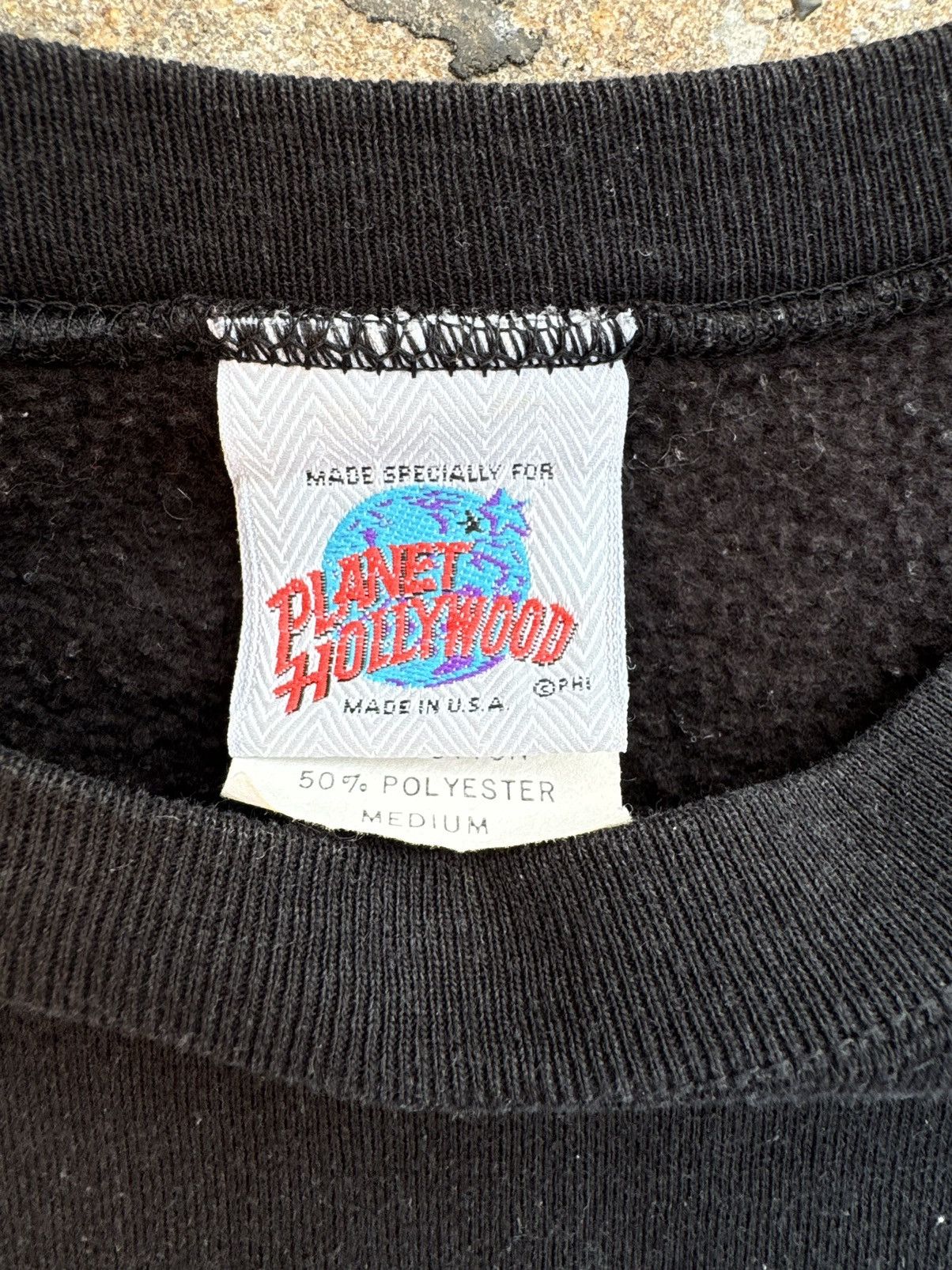 Band Tees × Planet Hollywood × Vintage Planet Hollywood Vintage 90’s Retro Logo Sweatshirt Size US M / EU 48-50 / 2 - 3 Thumbnail