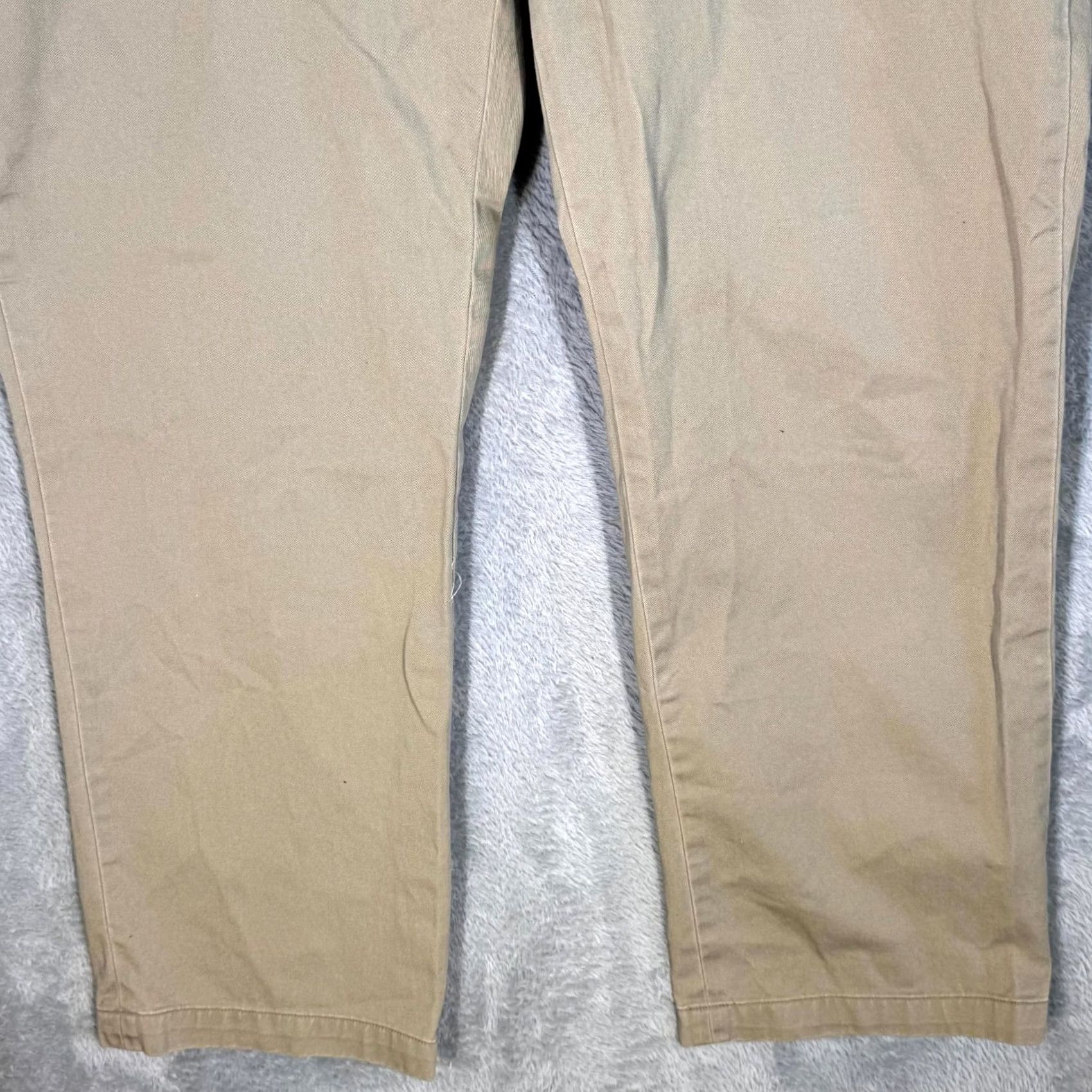 Polo Ralph Lauren Polo Ralph Lauren Chino Pants Men’s 38 x 30 Flat Front Beige Cotton Mid-Rise Classic Fit Shirts and Pants Size US M / EU 48-50 / 2 - 5 Thumbnail