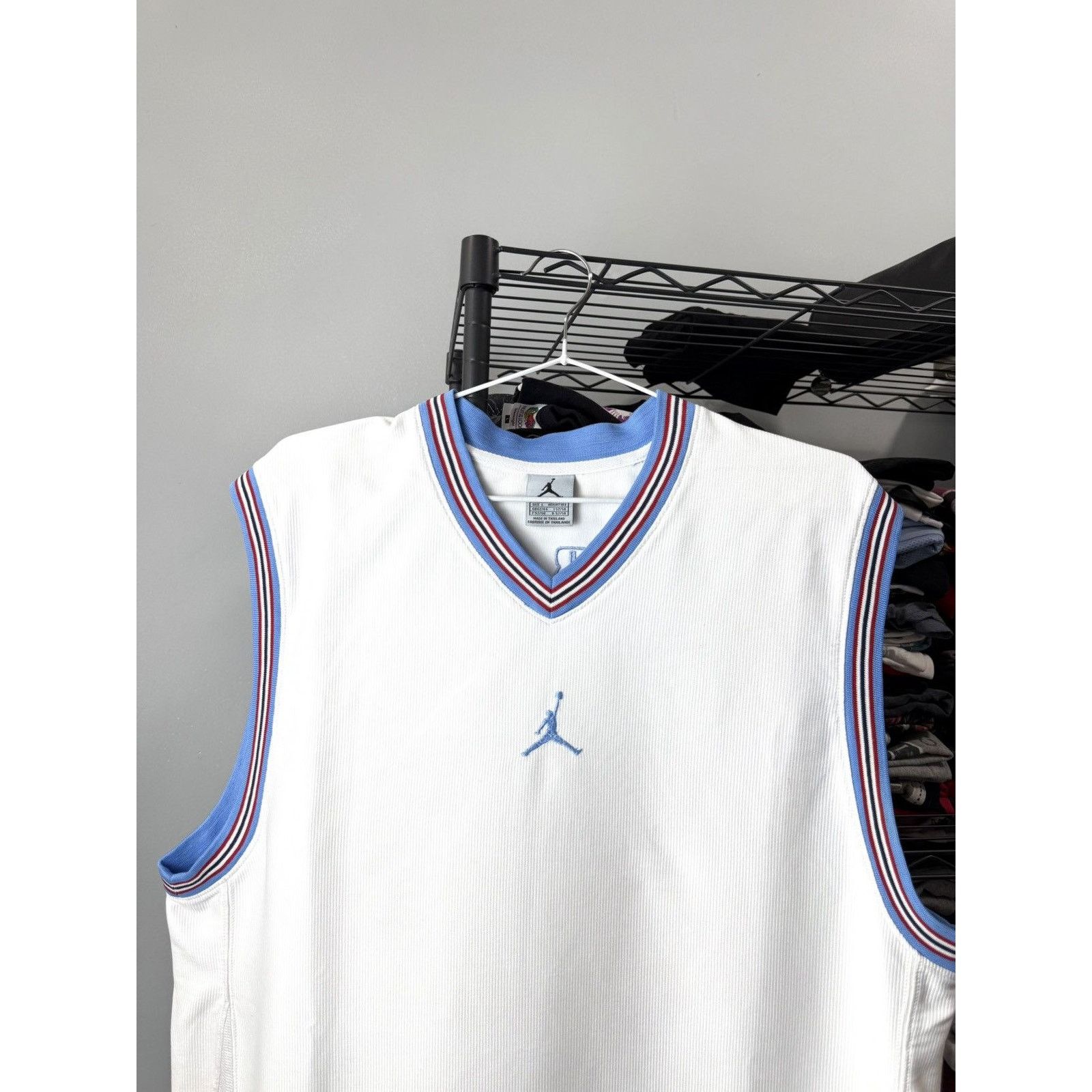 Jordan Brand 💥Rare! 90’s Vintage Nike Michael Jordan Sleeveless T Shirt Size US L / EU 52-54 / 3 - 3 Thumbnail