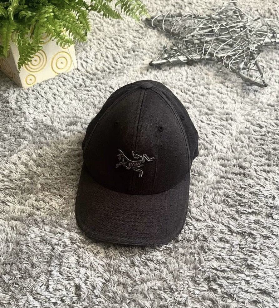 Arc'teryx 00s Vintage Arcteryx Big Lizard Logo Har Cap Faded Rare Size 38 - 1 Thumbnail