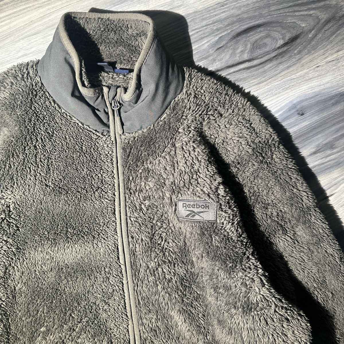 Reebok Used Reebok Grey fleece jacket size large mens Size US L / EU 52-54 / 3 - 2 Thumbnail