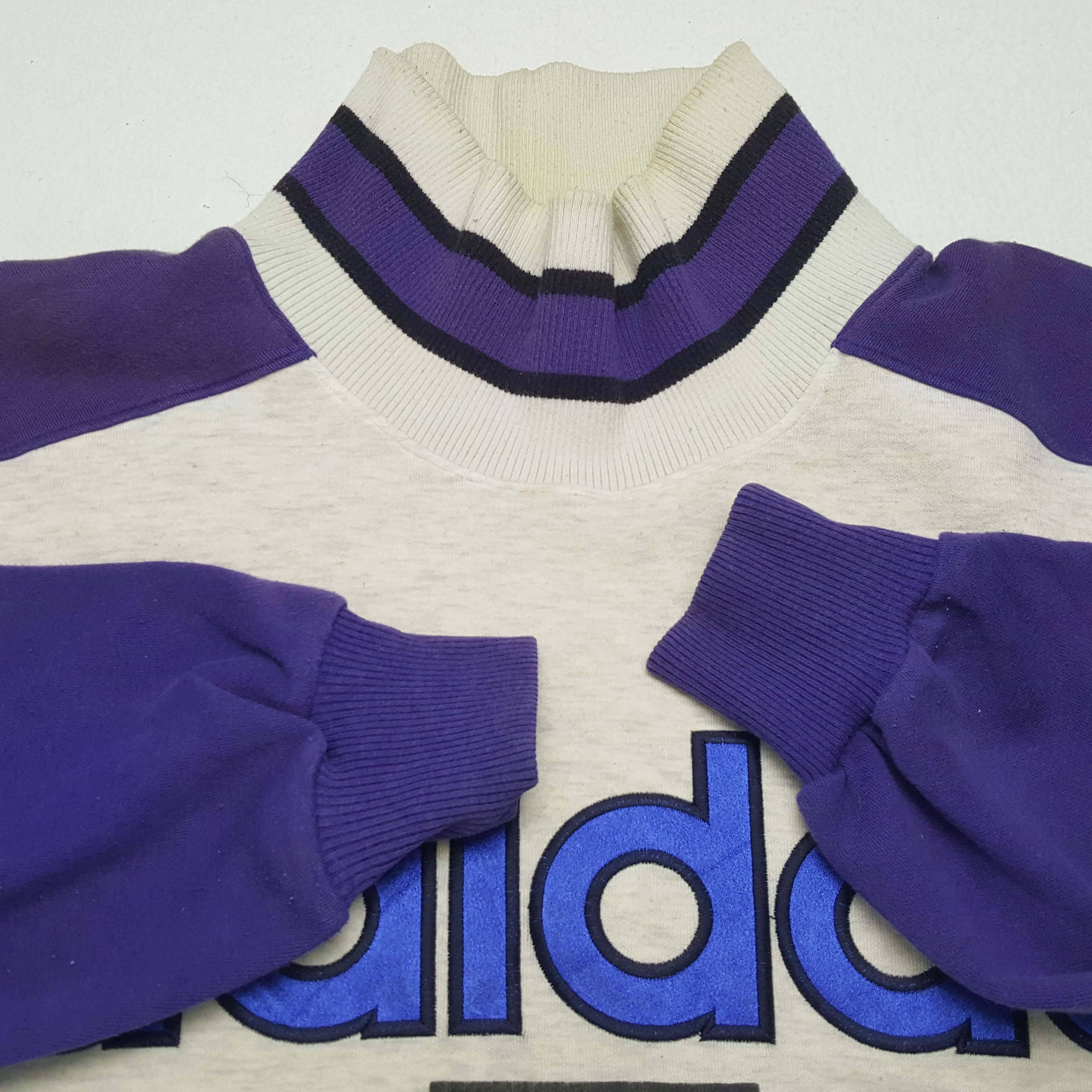 Adidas × Vintage ADIDAS Big Logo Spellout Design Fashion Style Sweatshirt Size US L / EU 52-54 / 3 - 9 Thumbnail