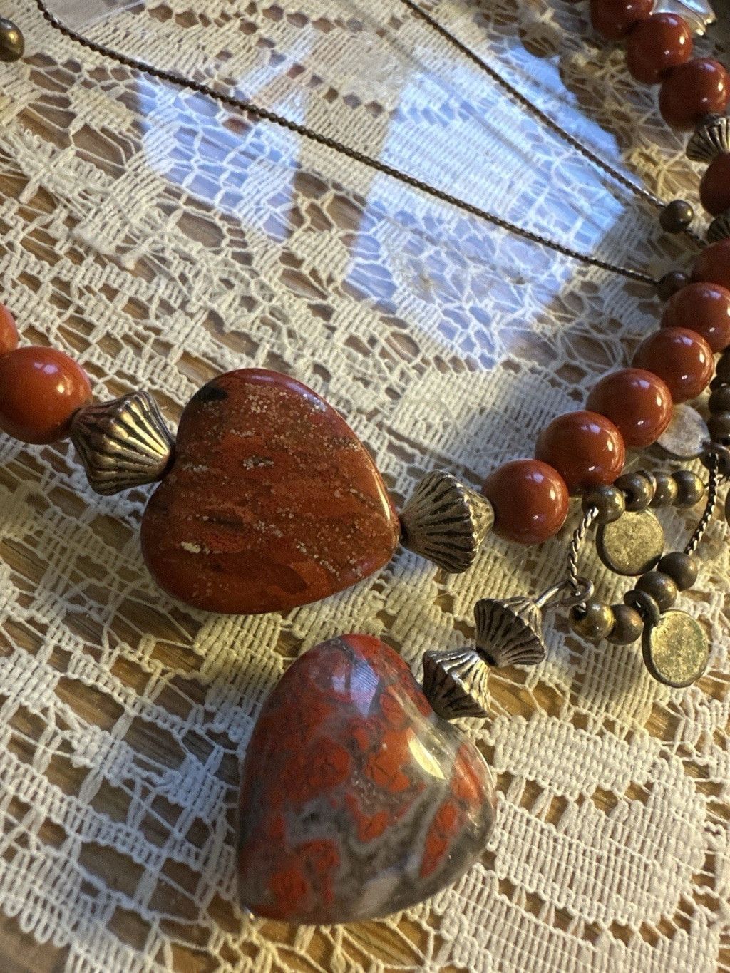 Studio D'Artisan Vintage Set Red Jasper Brecciated Stone Bead Chalcedony Vein Size ONE SIZE - 7 Thumbnail