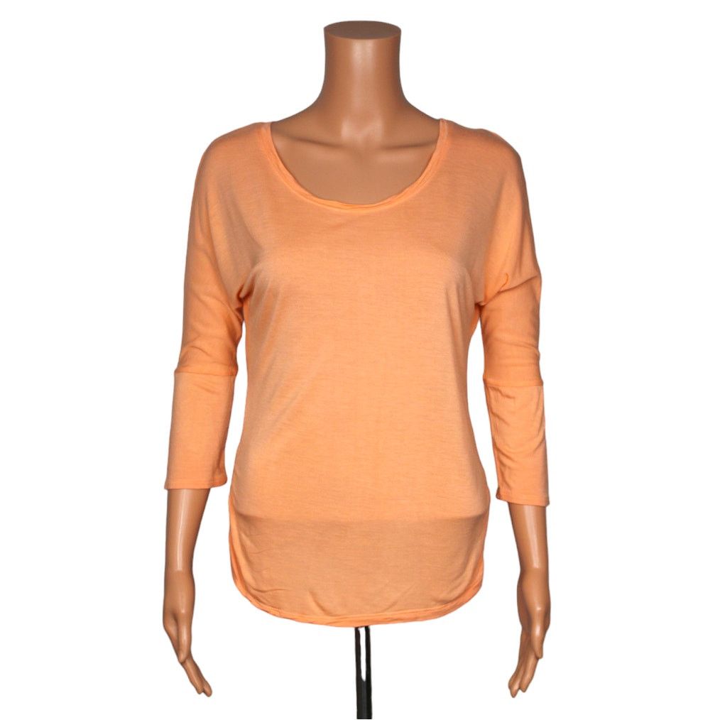 Other Ambiance Apparel 3/4 Sleeve Top Women's Size Medium Size M / US 6-8 / IT 42-44 - 1 Thumbnail