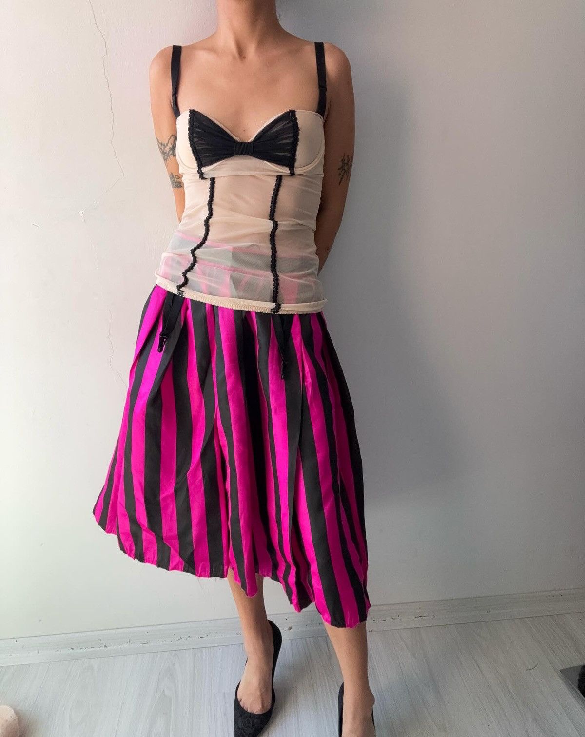 Vintage Angelo Tarlazzi silk skirt Size 25" / US 0 / IT 36 - 2 Thumbnail