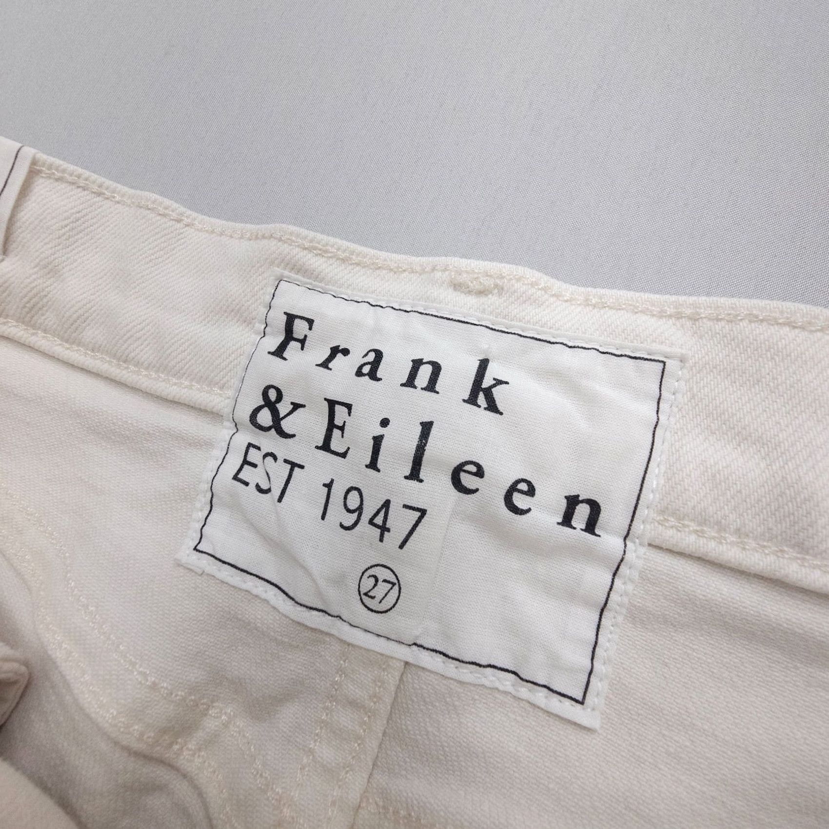 Frank & Eileen Frank & Eileen Monaghan Jeans 27 White High Rise Button Fly Jeans Womens Regular 27 in Cotton Denim Solid White Vintage City USA Size 27" / US 4 / IT 40 - 3 Thumbnail