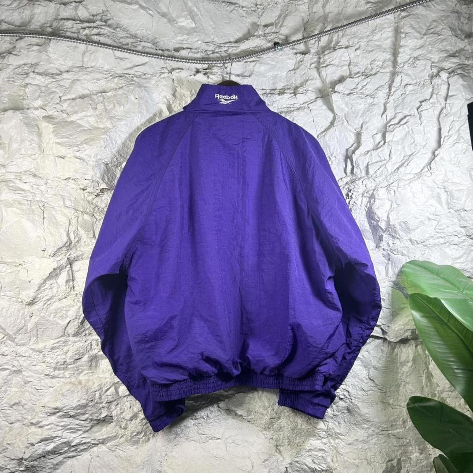 Reebok VTG Reebok Windbreaker Big Logo Size Large Size US L / EU 52-54 / 3 - 4 Thumbnail