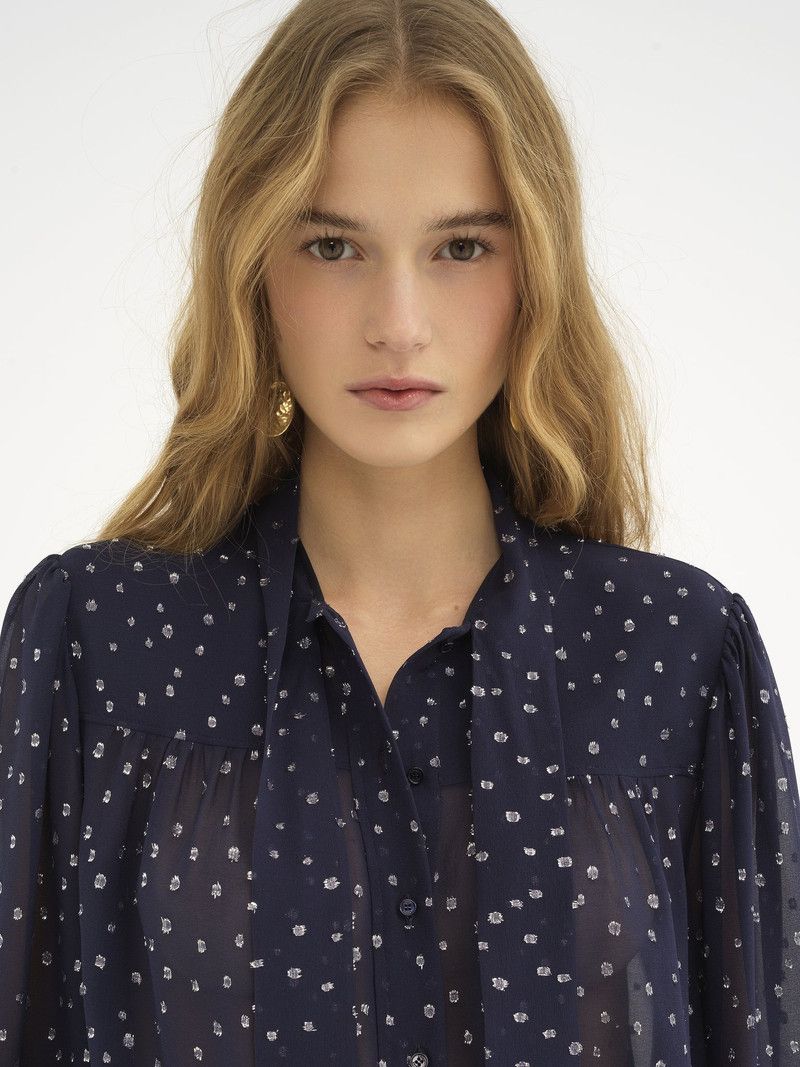 Chloe o1loc1c11125 Silk Lurex Dots Lavalliere Blouse in Navy Size M / US 6-8 / IT 42-44 - 5 Thumbnail
