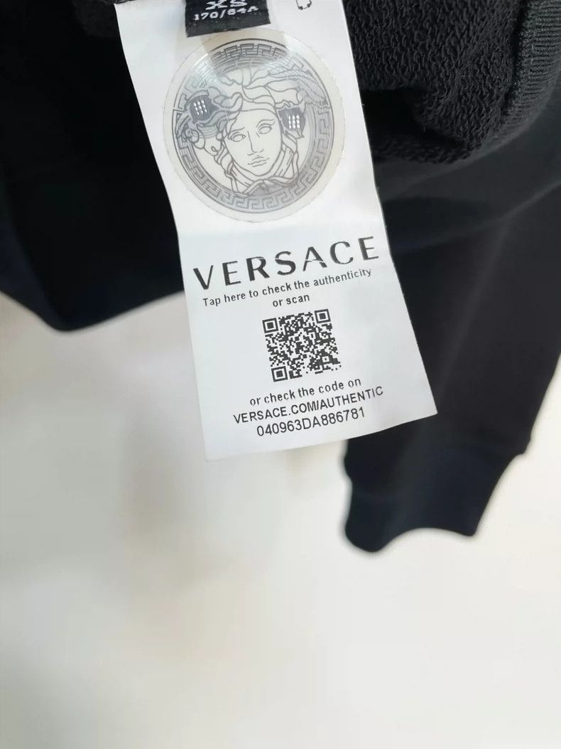 Versace Versace Embroidered hooded zip shirt Size US XS / EU 42 / 0 - 7 Thumbnail