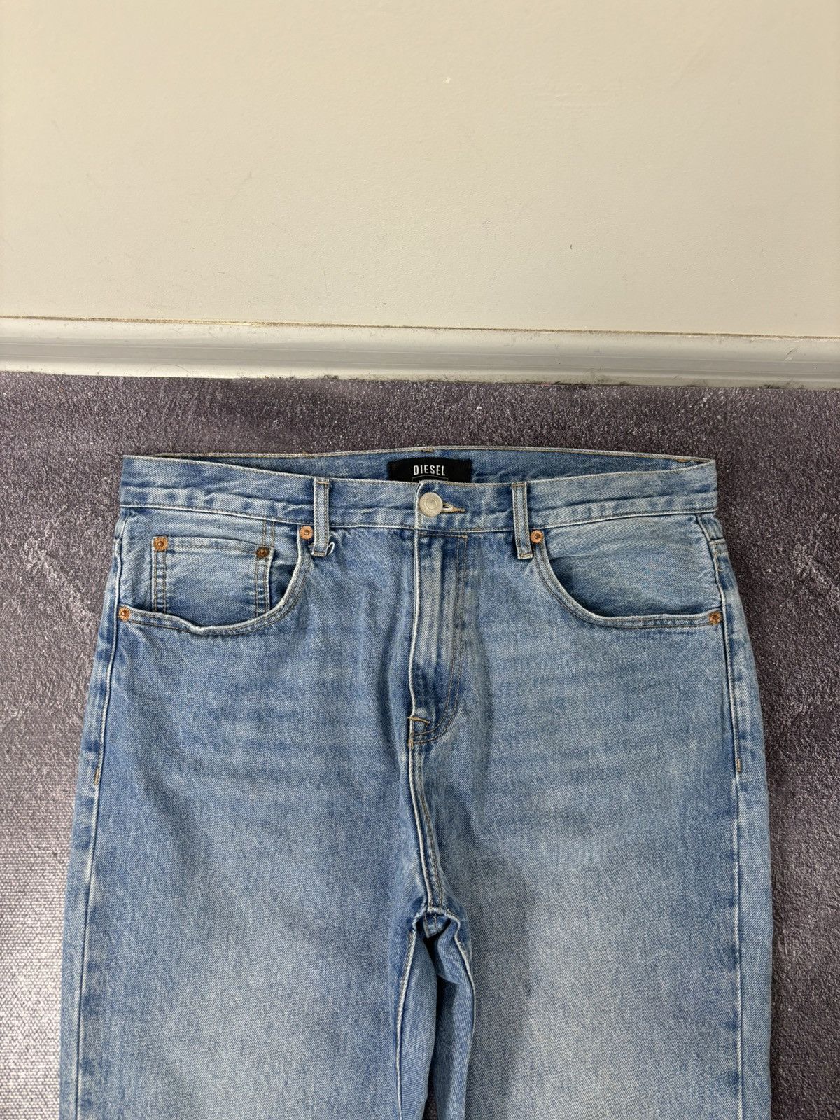 Diesel Diesel Men’s Y2K Straight Fit Light Blue Hype Denim Jeans Size US 34 / EU 50 - 5 Thumbnail