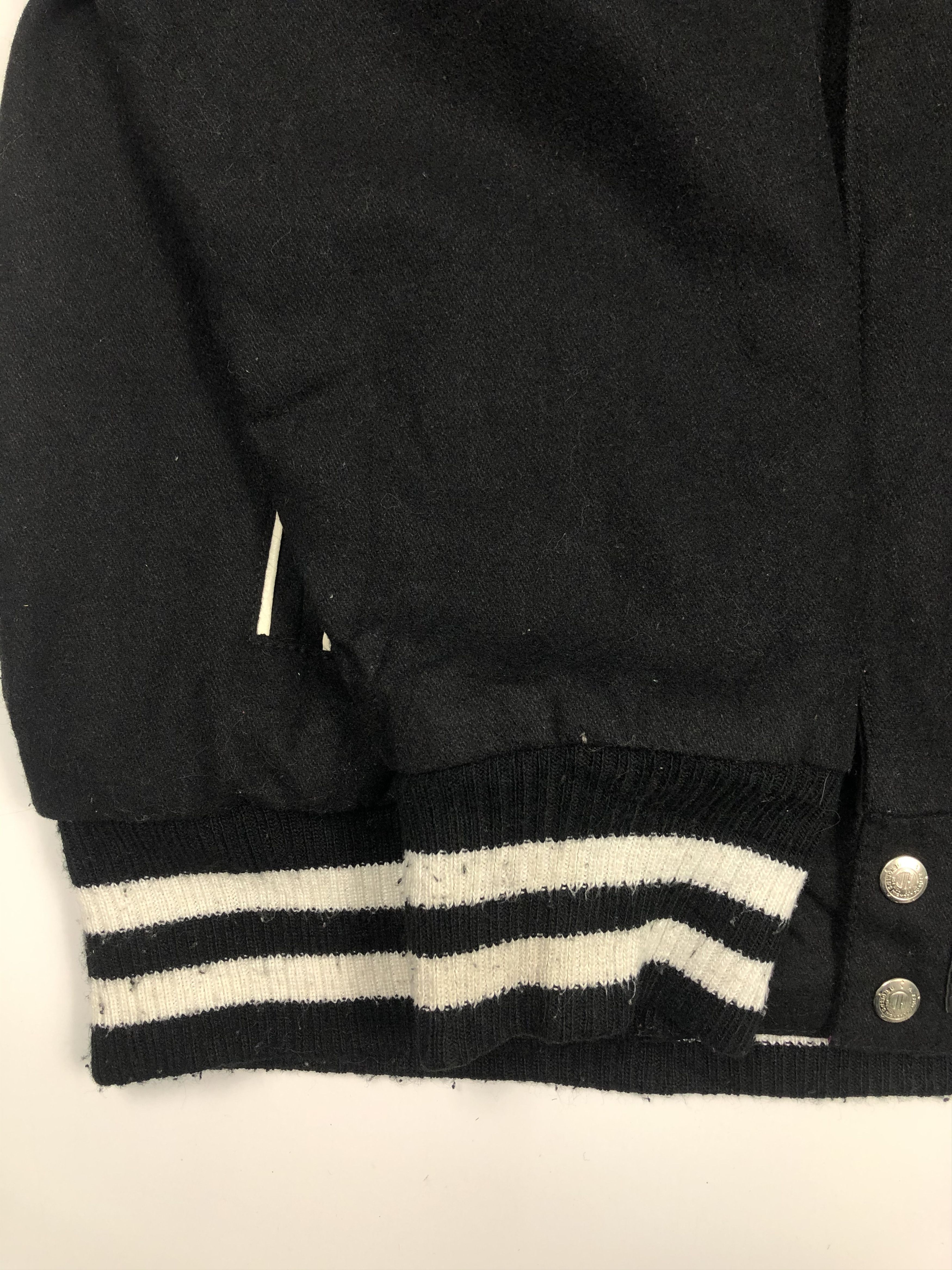 NBA Vintage 90s NBA Brooklyn New York Varsity Jacket V0022 Size US M / EU 48-50 / 2 - 4 Thumbnail