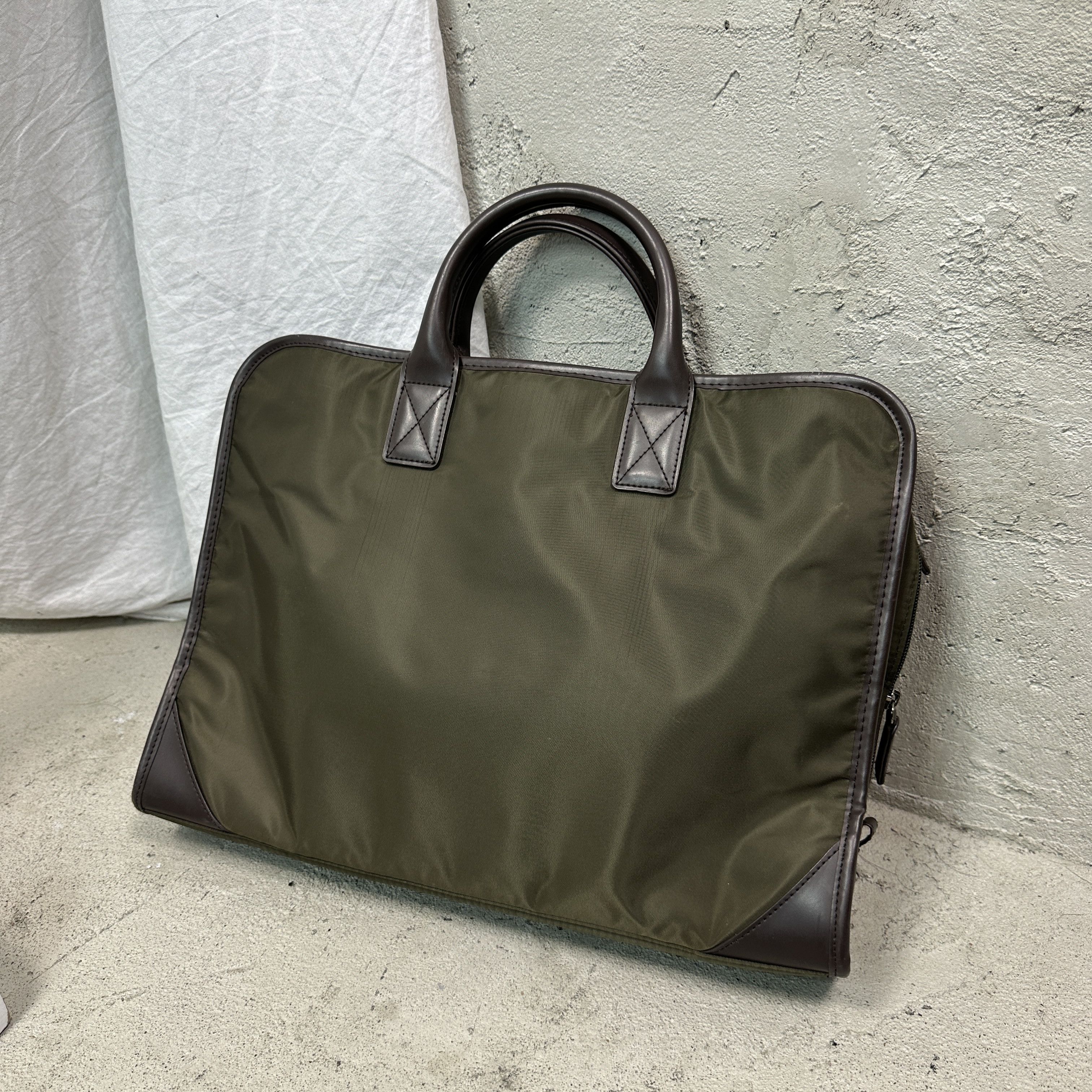 Vintage Vintage Military Nylon Unisex Briefcase Bag Y2K Size ONE SIZE - 9 Thumbnail