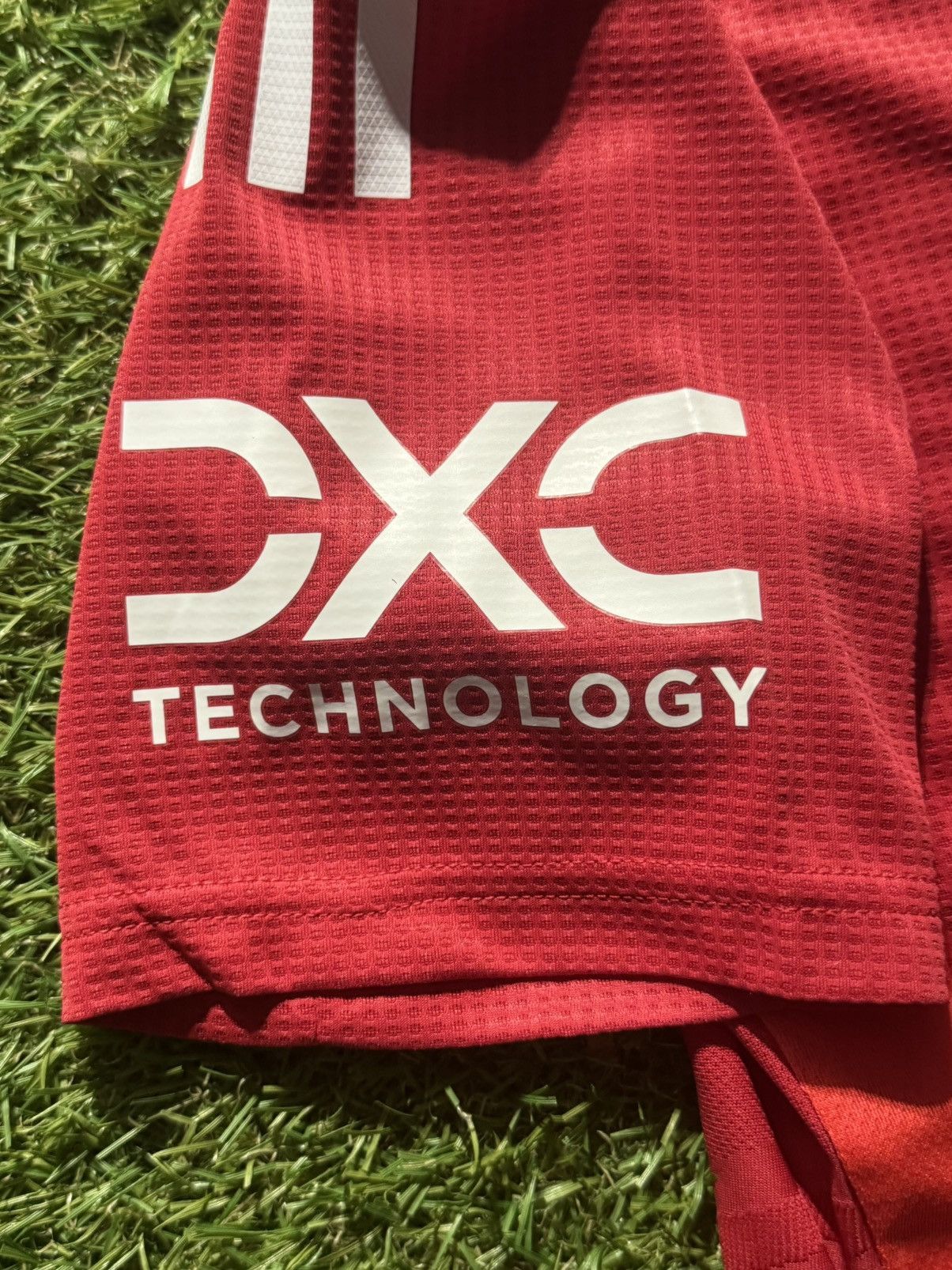 Adidas Manchester United 24/25 Home Jersey PV Garnacho #17 Size US S / EU 44-46 / 1 - 5 Thumbnail