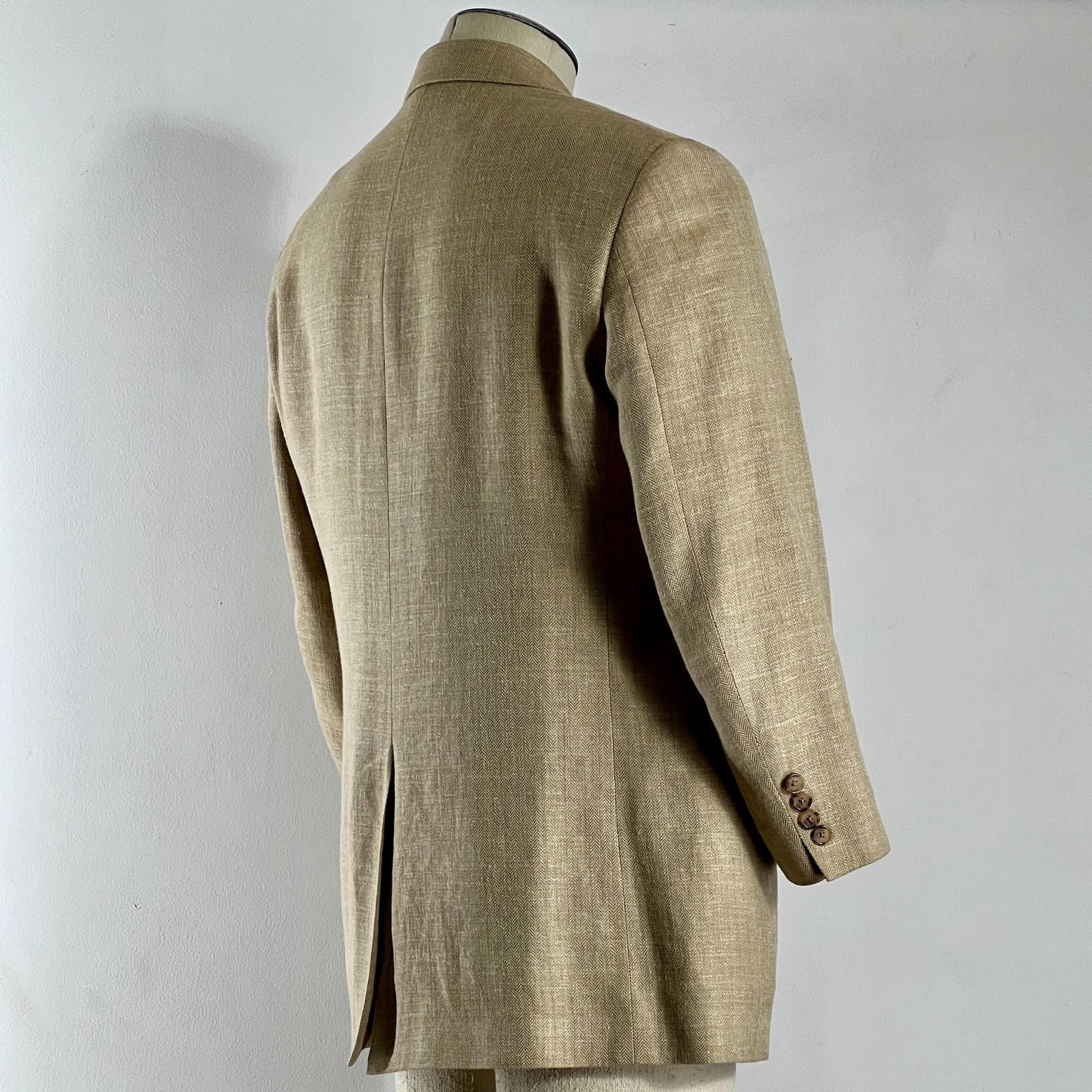 Brooks Brothers Brooks Brothers Madison Mens Silk Blazer Beige Jacket Sz 41R Size US M / EU 48-50 / 2 - 8 Thumbnail