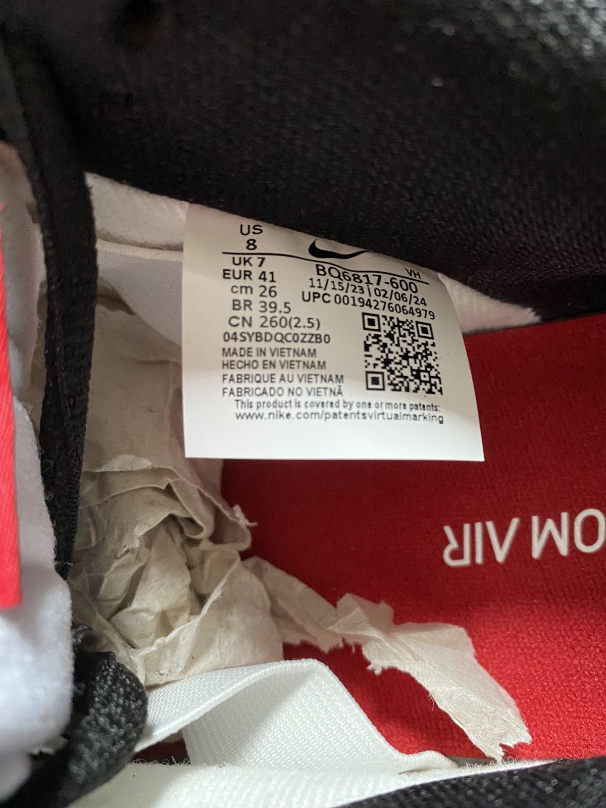 Nike Chicago SB dunk, Sz 8 Size US 8 / EU 41 - 7 Thumbnail