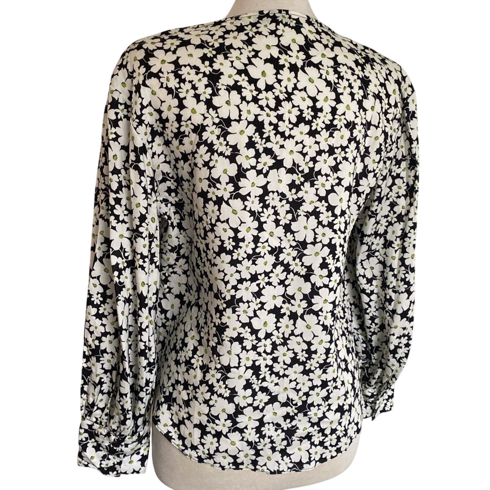 Rebecca Taylor Rebecca Taylor Black White Floral Drawstring V-Neck 6 Size M / US 6-8 / IT 42-44 - 3 Thumbnail