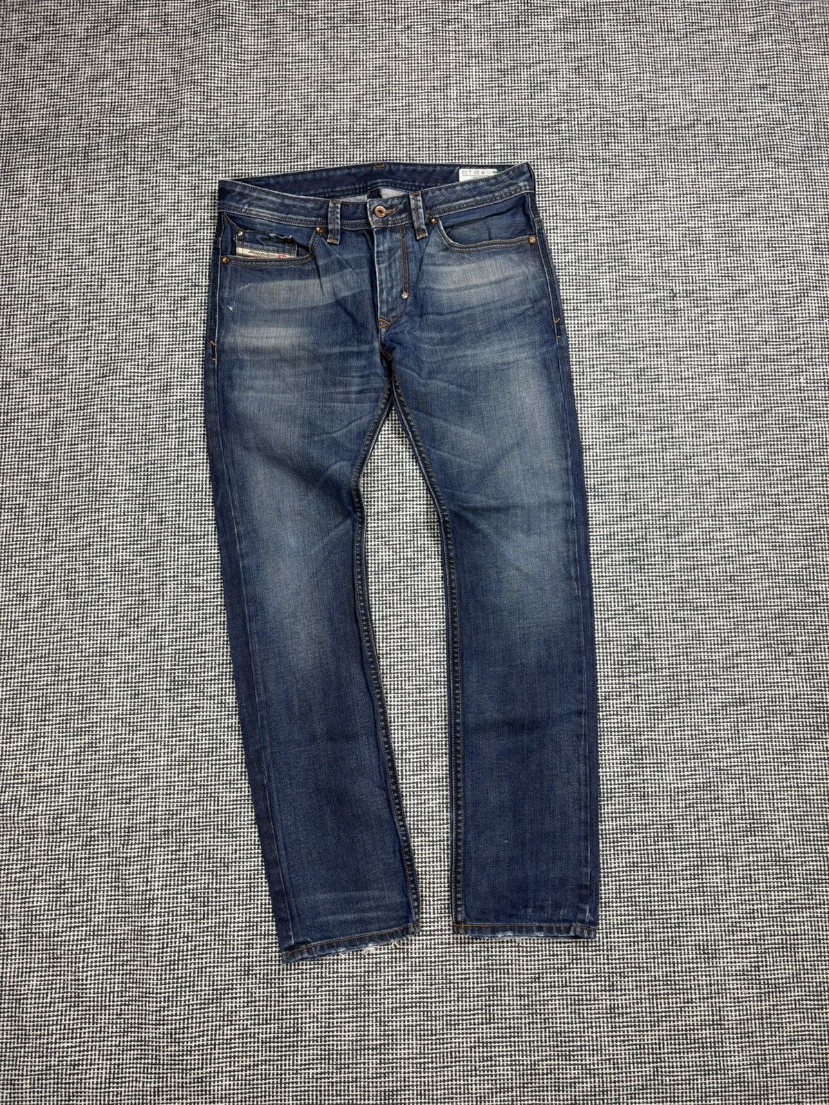Diesel diesel thanaz washed straight jeans y2k vintage japanese Size US 34 / EU 50 - 1 Thumbnail