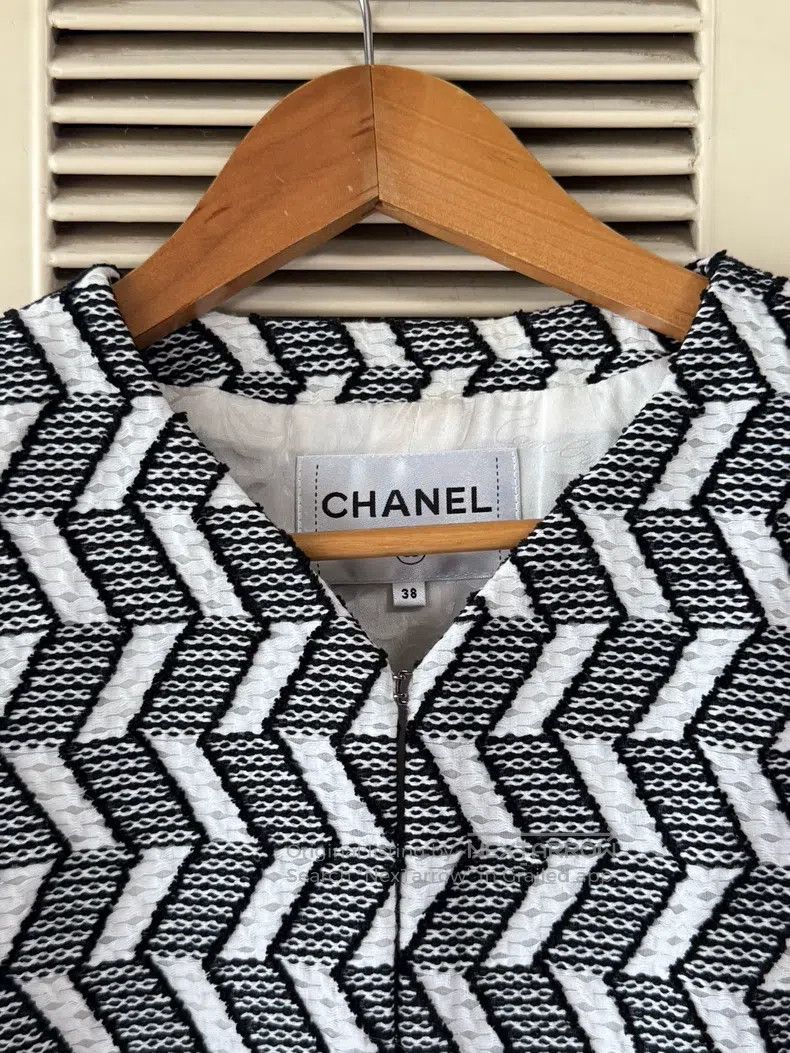 Chanel Chanel Black and white geometric striped twill jacket Size XS / US 0-2 / IT 36-38 - 4 Thumbnail
