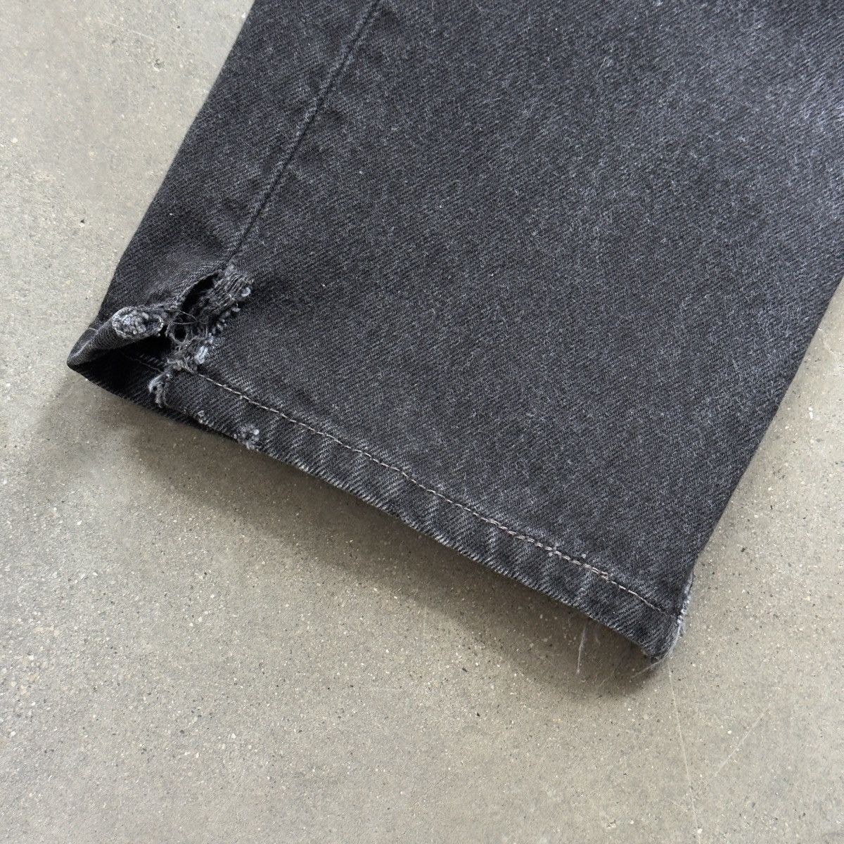 Levi's Vintage 1998 Levi 501 Size US 30 / EU 46 - 6 Thumbnail