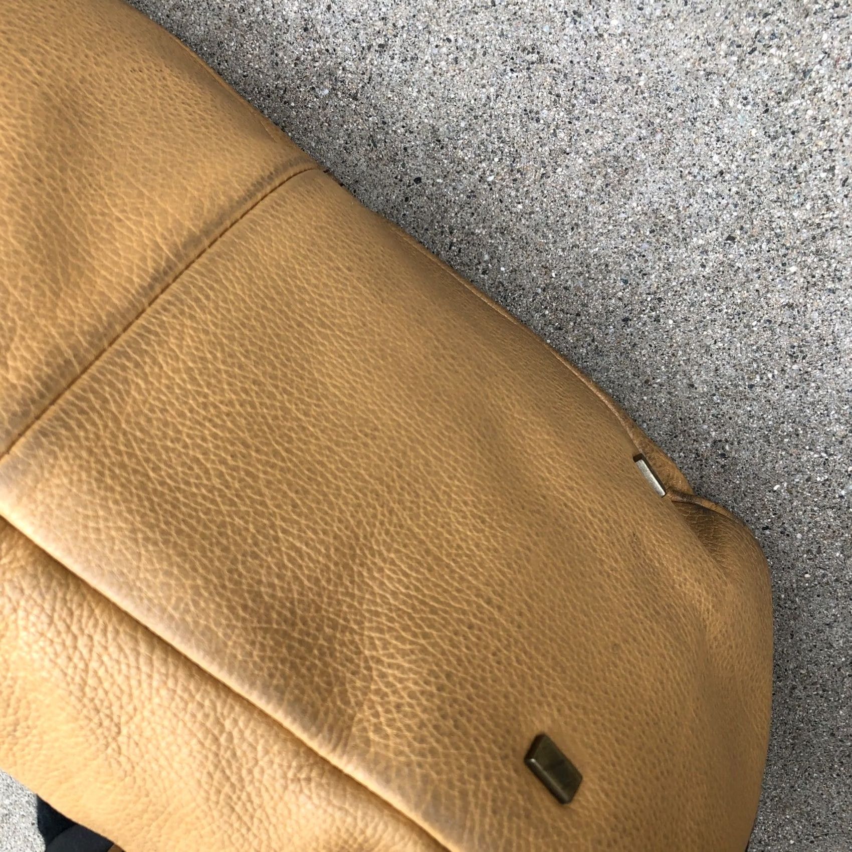 Vintage ADRIENNE VITTADINI Shoulder Hand Bag Purse Women's Tan Genuine Leather Boho - 16" W x 11" H x 7" D - Large - Shoulder Bag - Tan - Designer - Women Size ONE SIZE - 5 Thumbnail