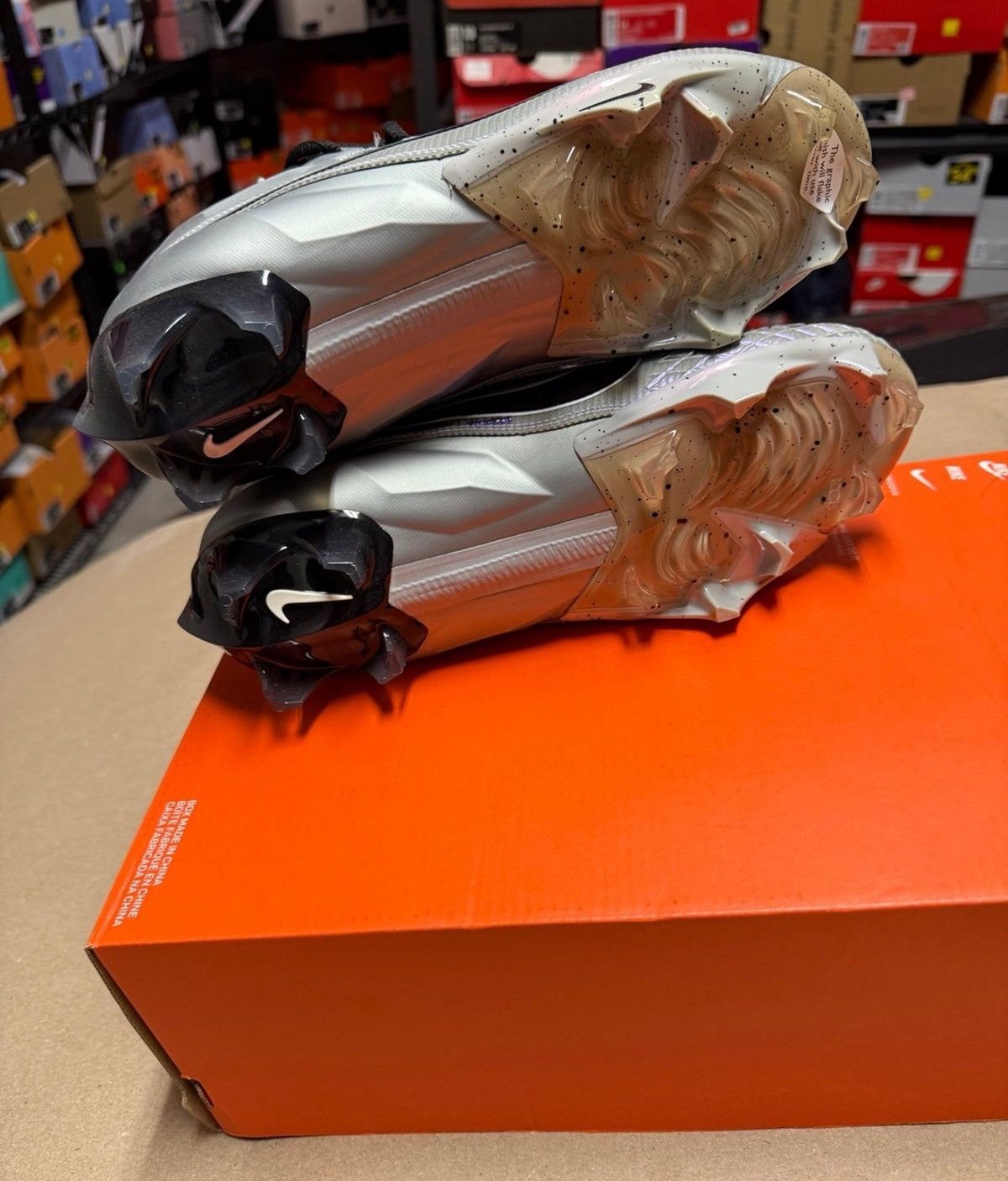Nike Nike Vapor Edge Elite 360 2 Mens football cleats size 8 NEW! Size US 8 / EU 41 - 5 Thumbnail